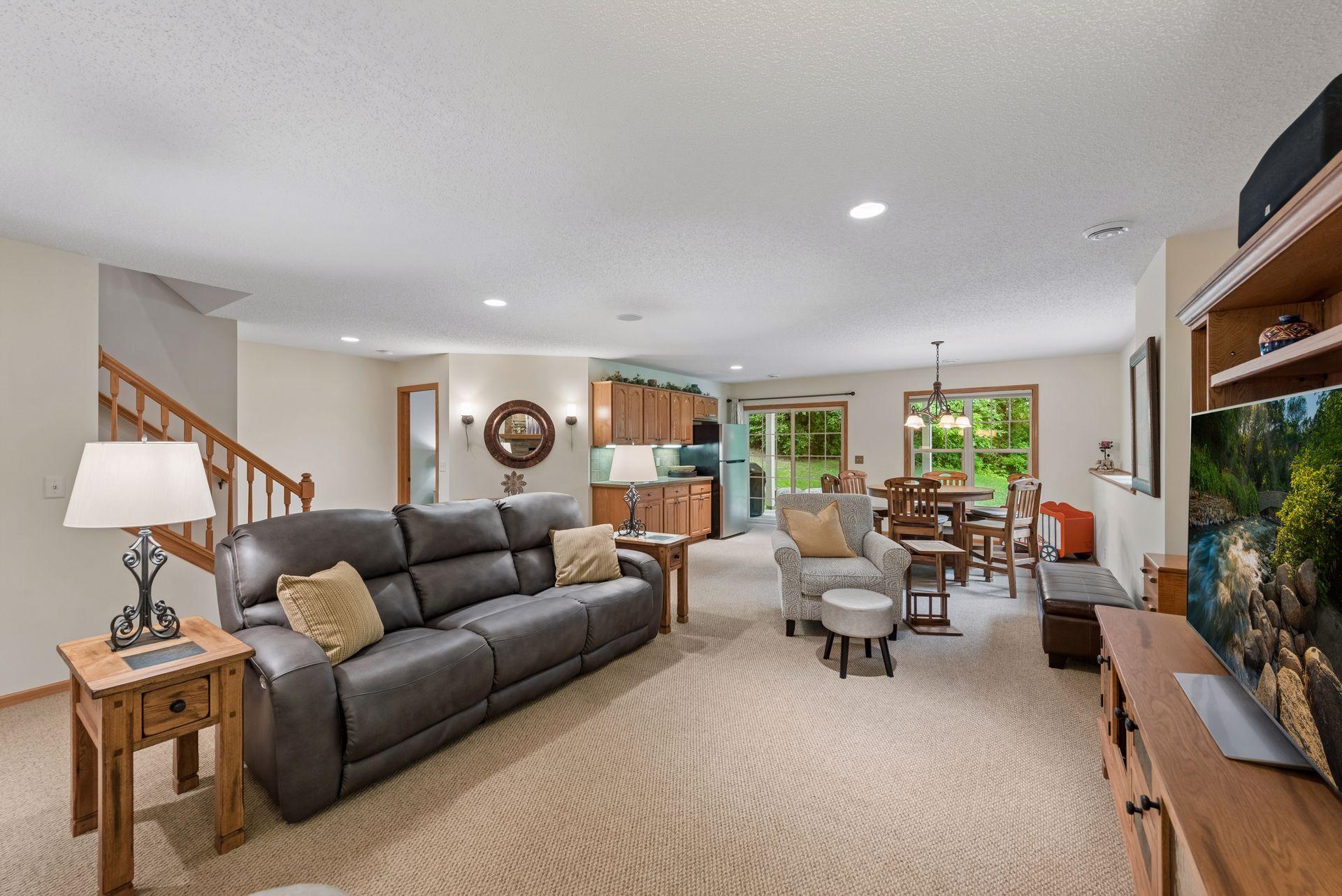 7156 Ballard Trail
