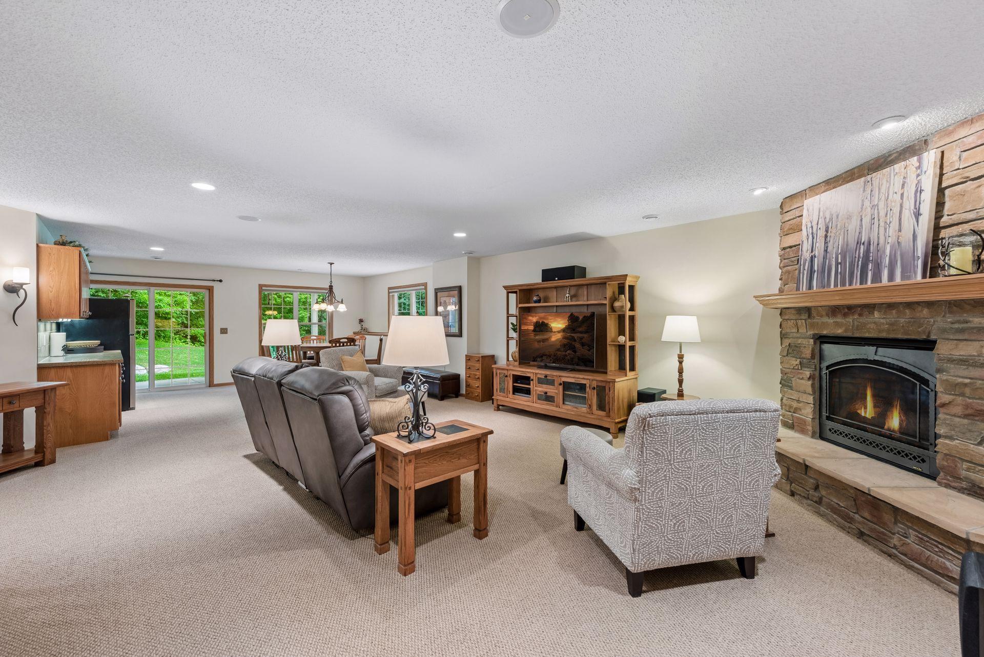 7156 Ballard Trail