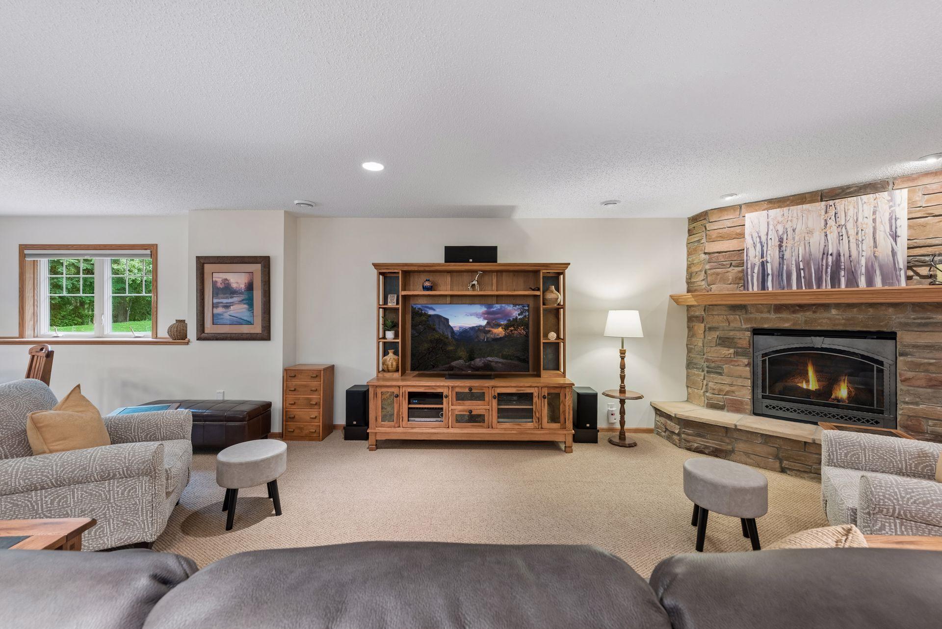 7156 Ballard Trail