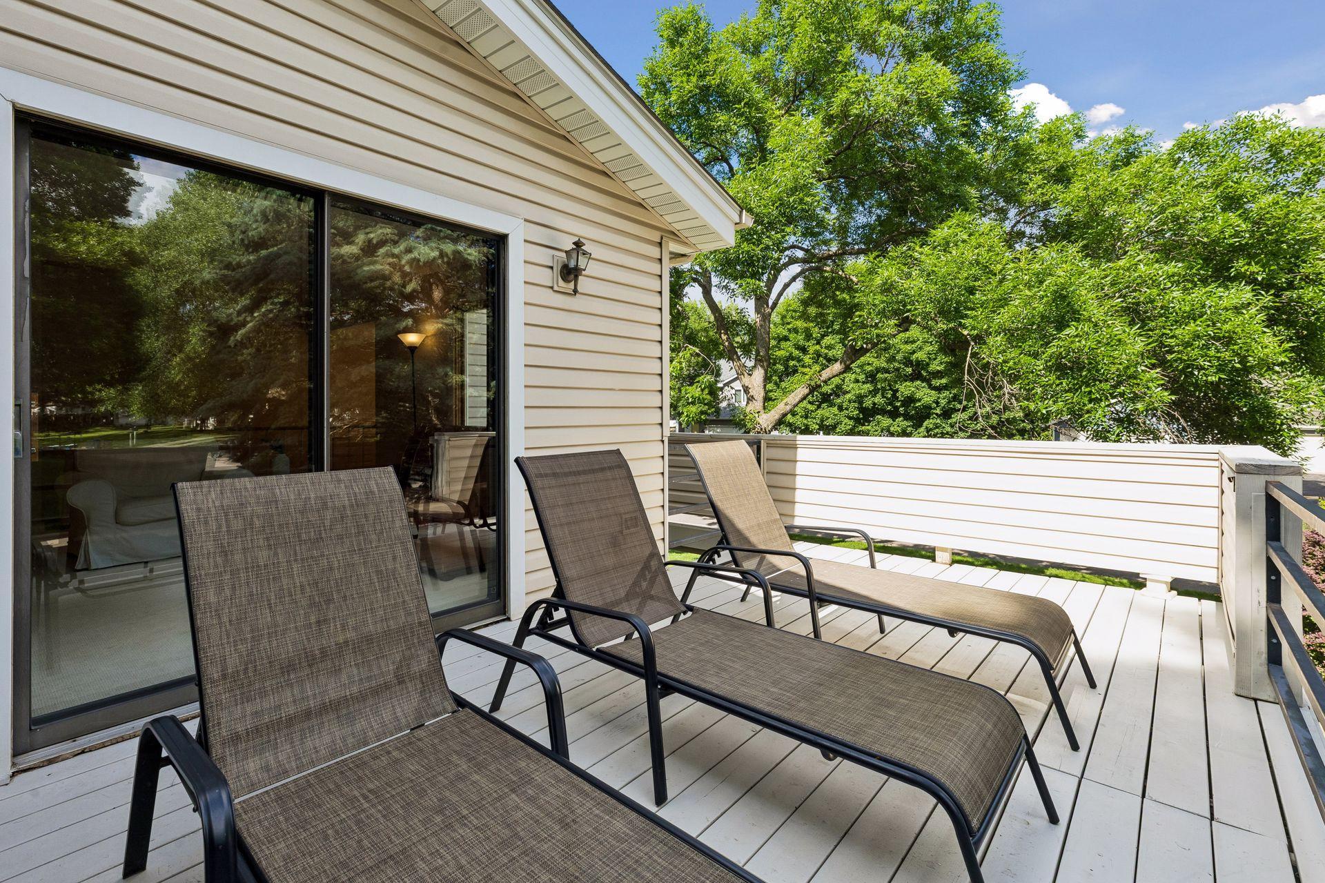 5448 Pompano Drive