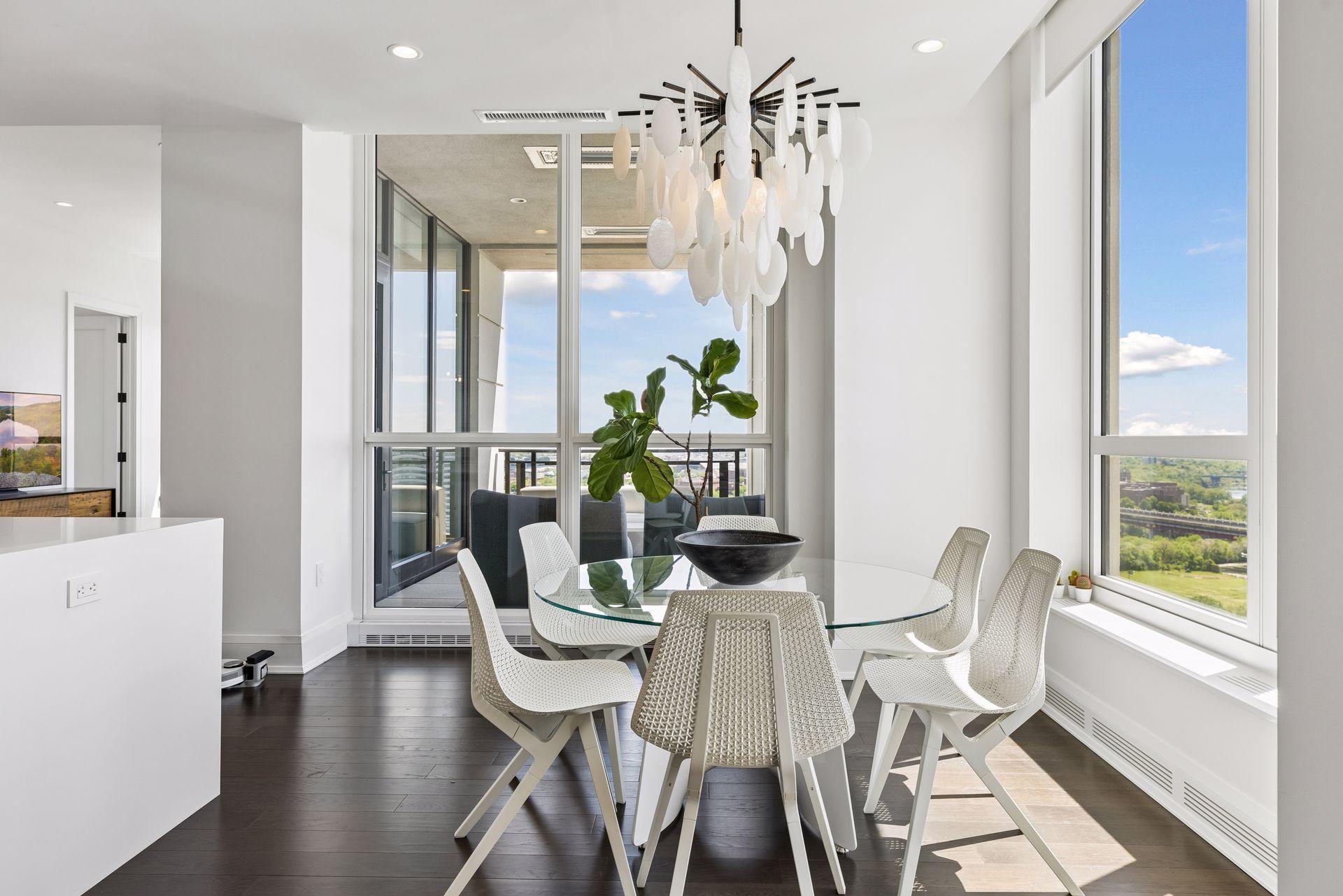 1111 W River Parkway Unit: 23D