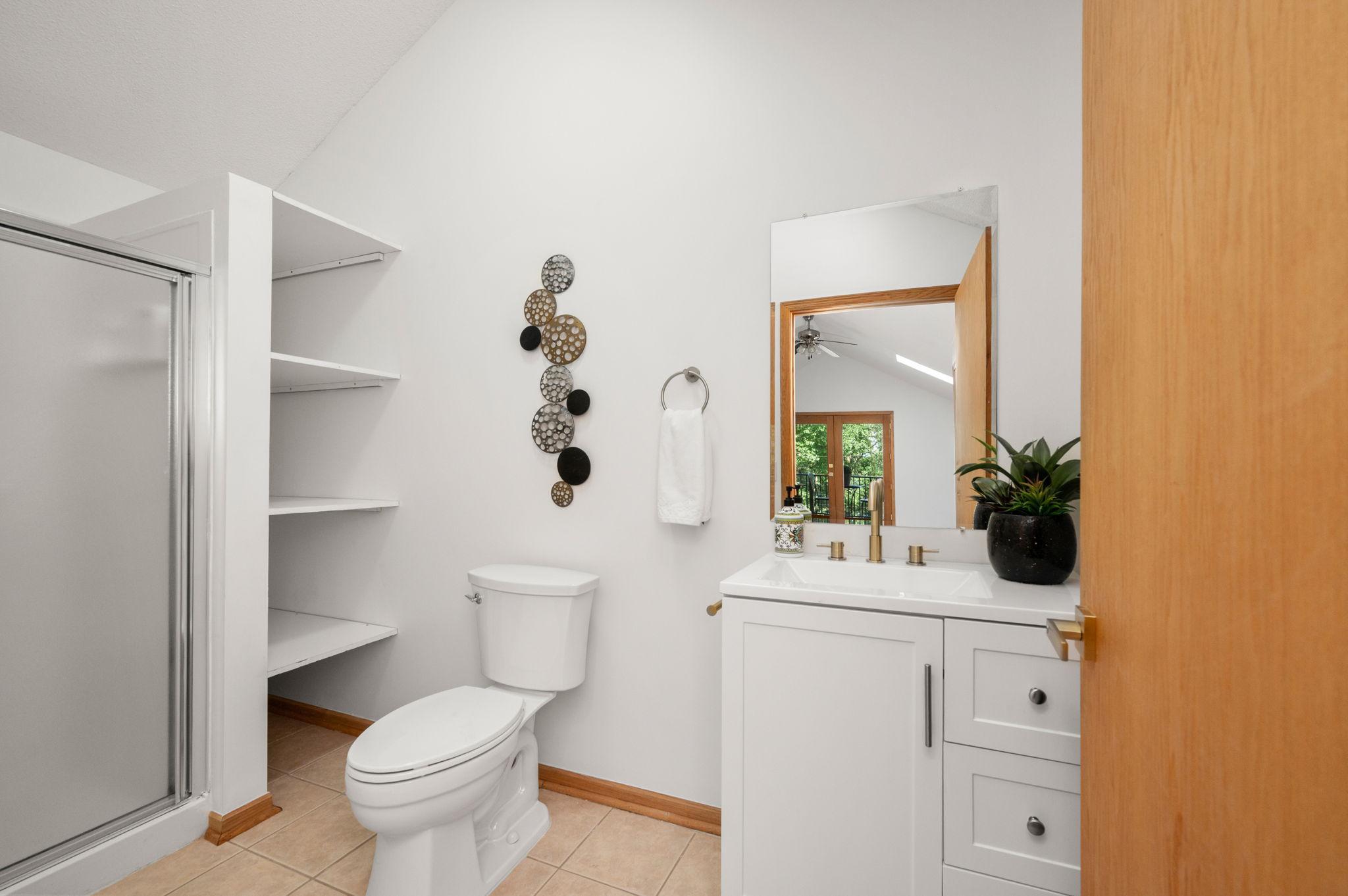 2015 Upton Avenue S