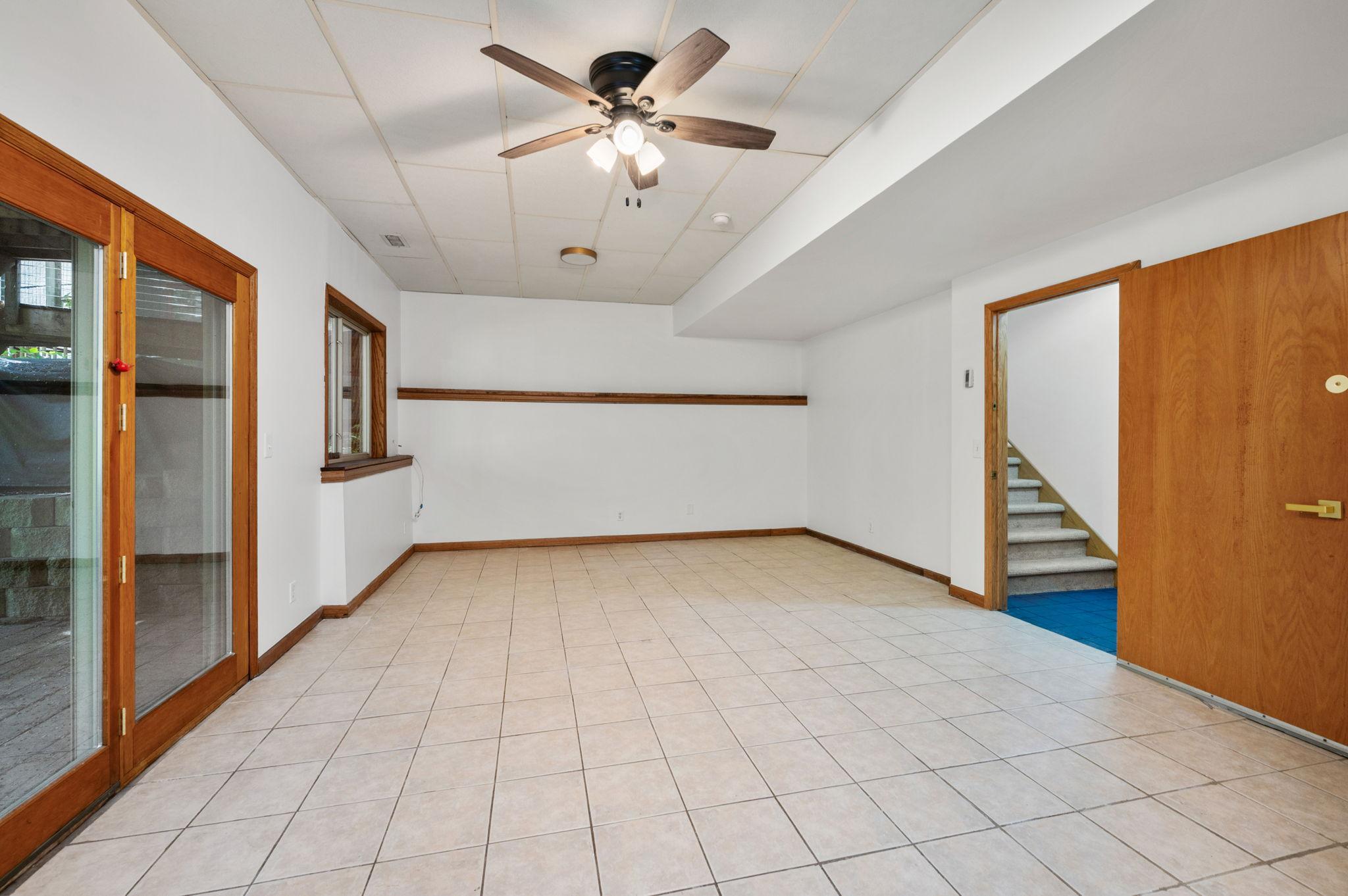 2015 Upton Avenue S
