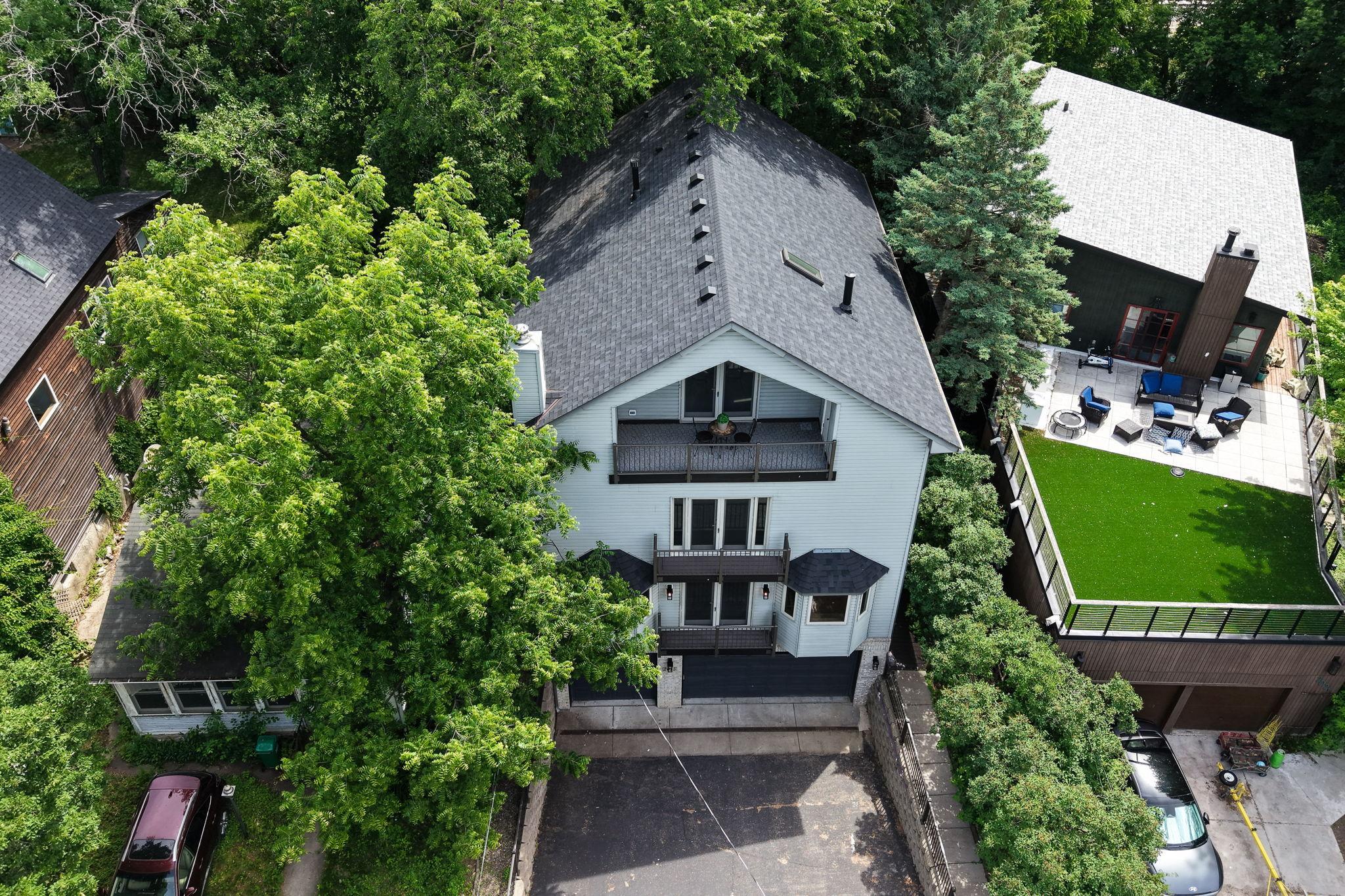 2015 Upton Avenue S