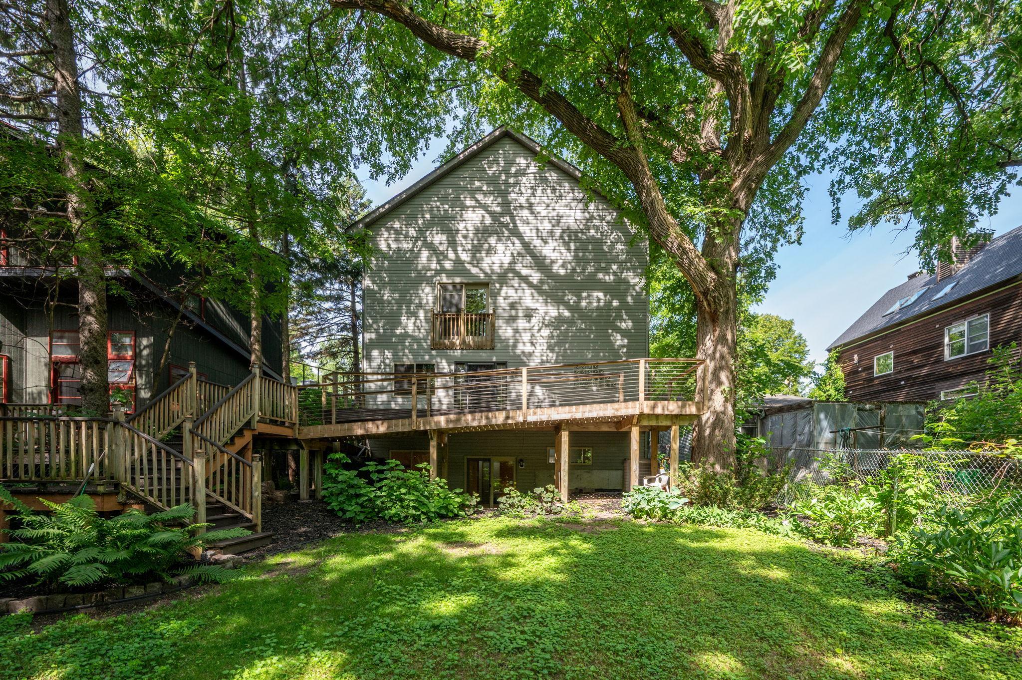 2015 Upton Avenue S