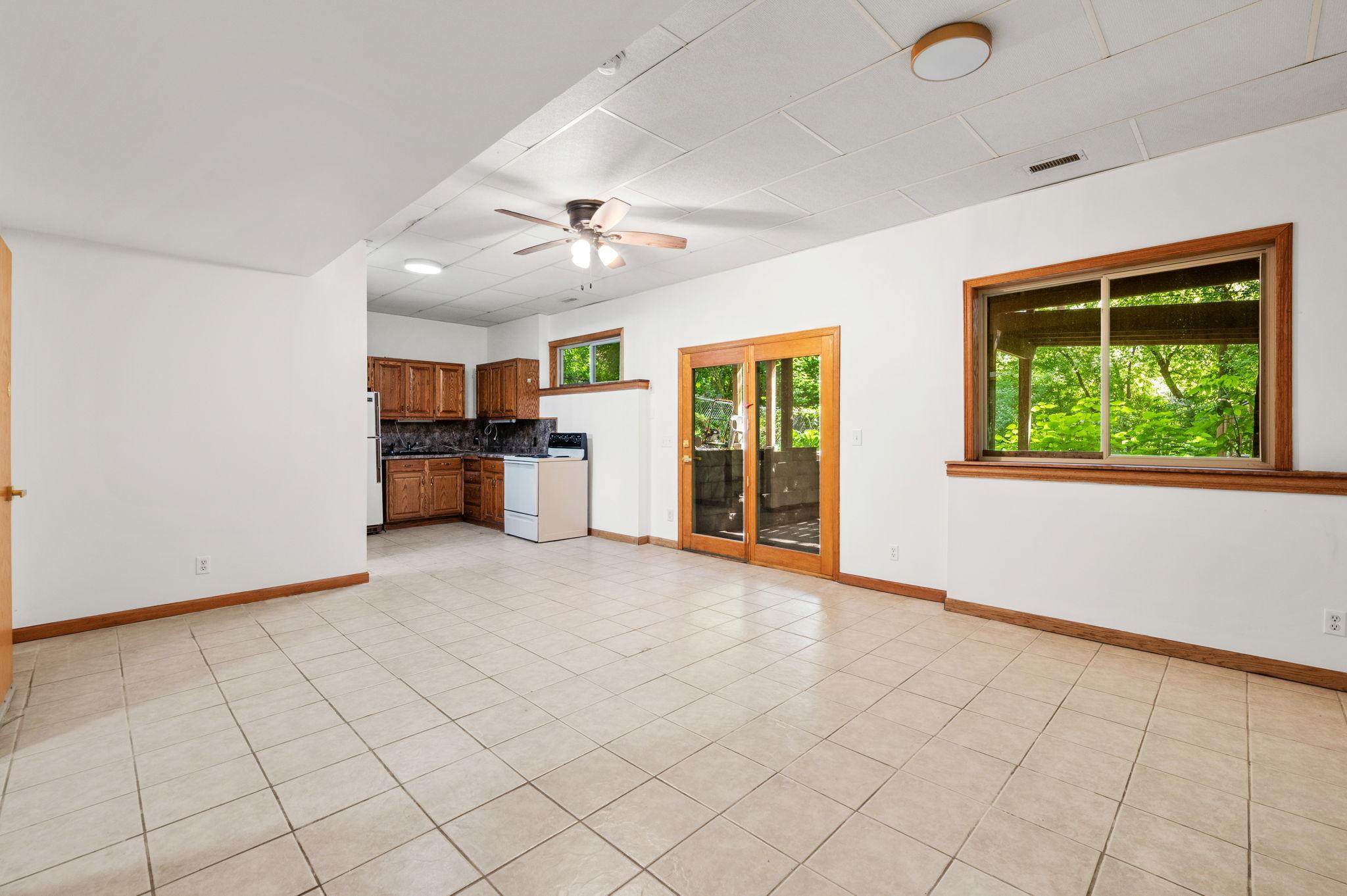 2015 Upton Avenue S