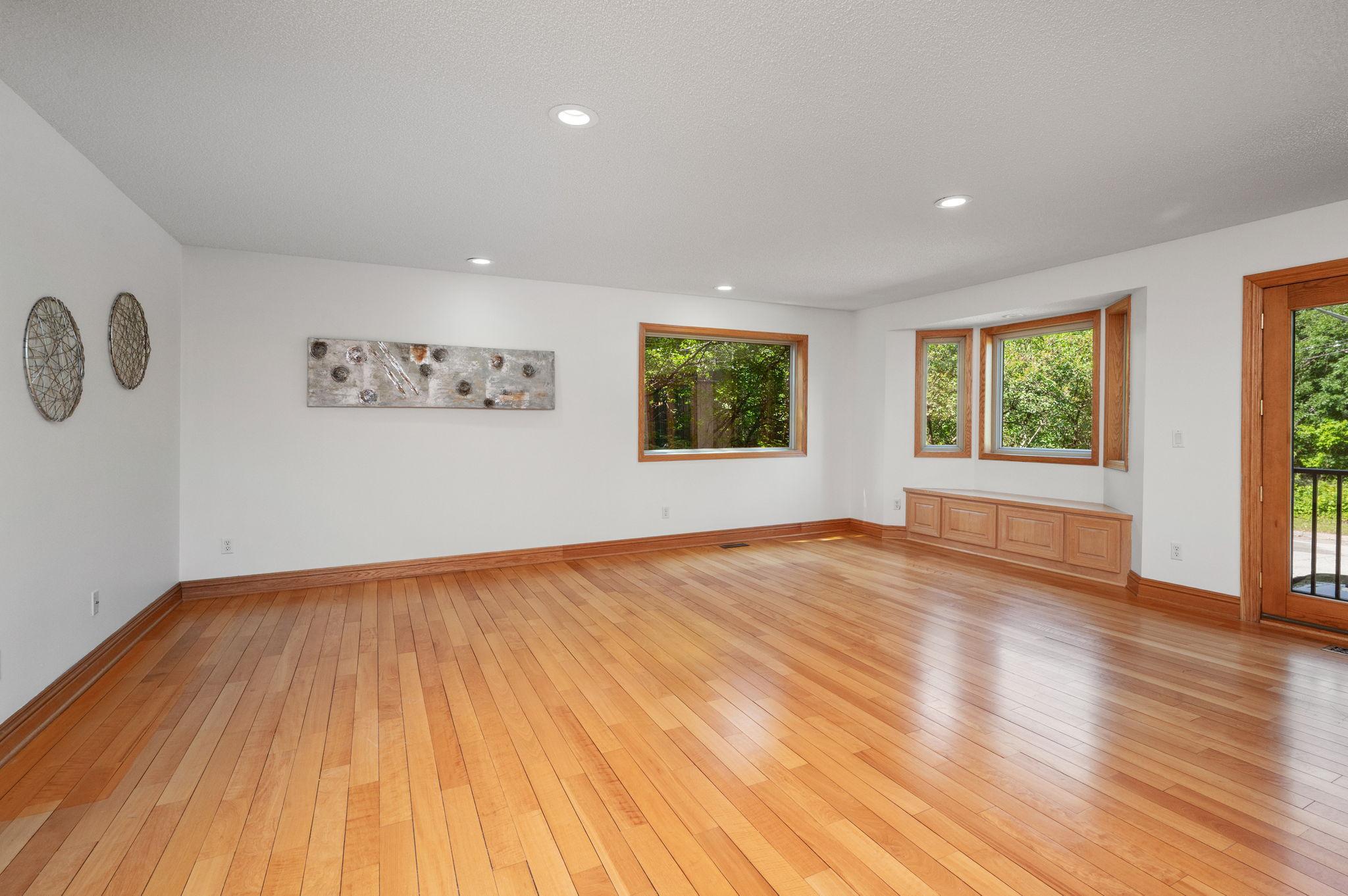 2015 Upton Avenue S