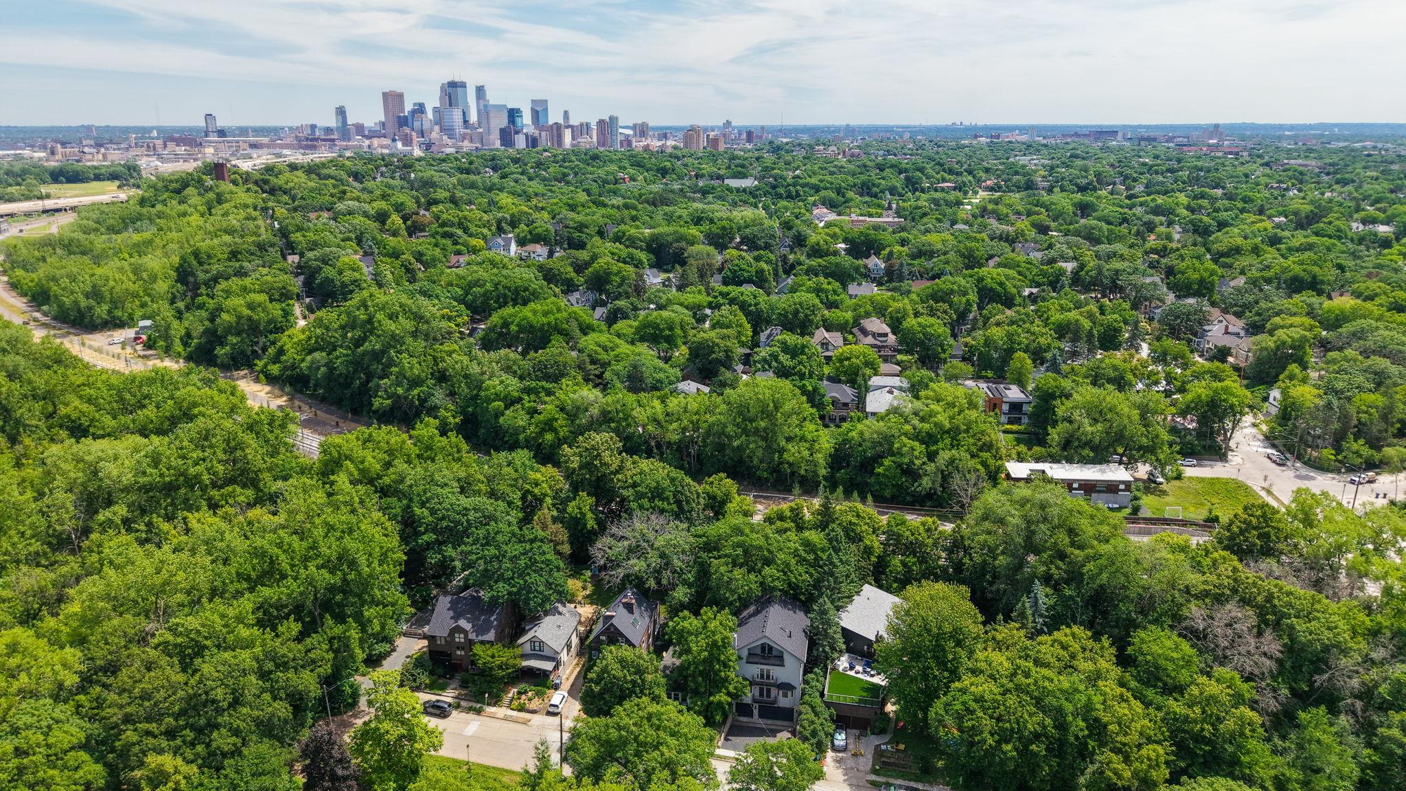 2015 Upton Avenue S