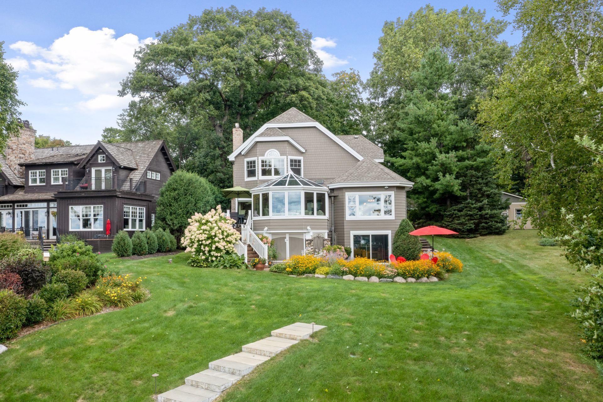 5180 Saint Albans Bay Road