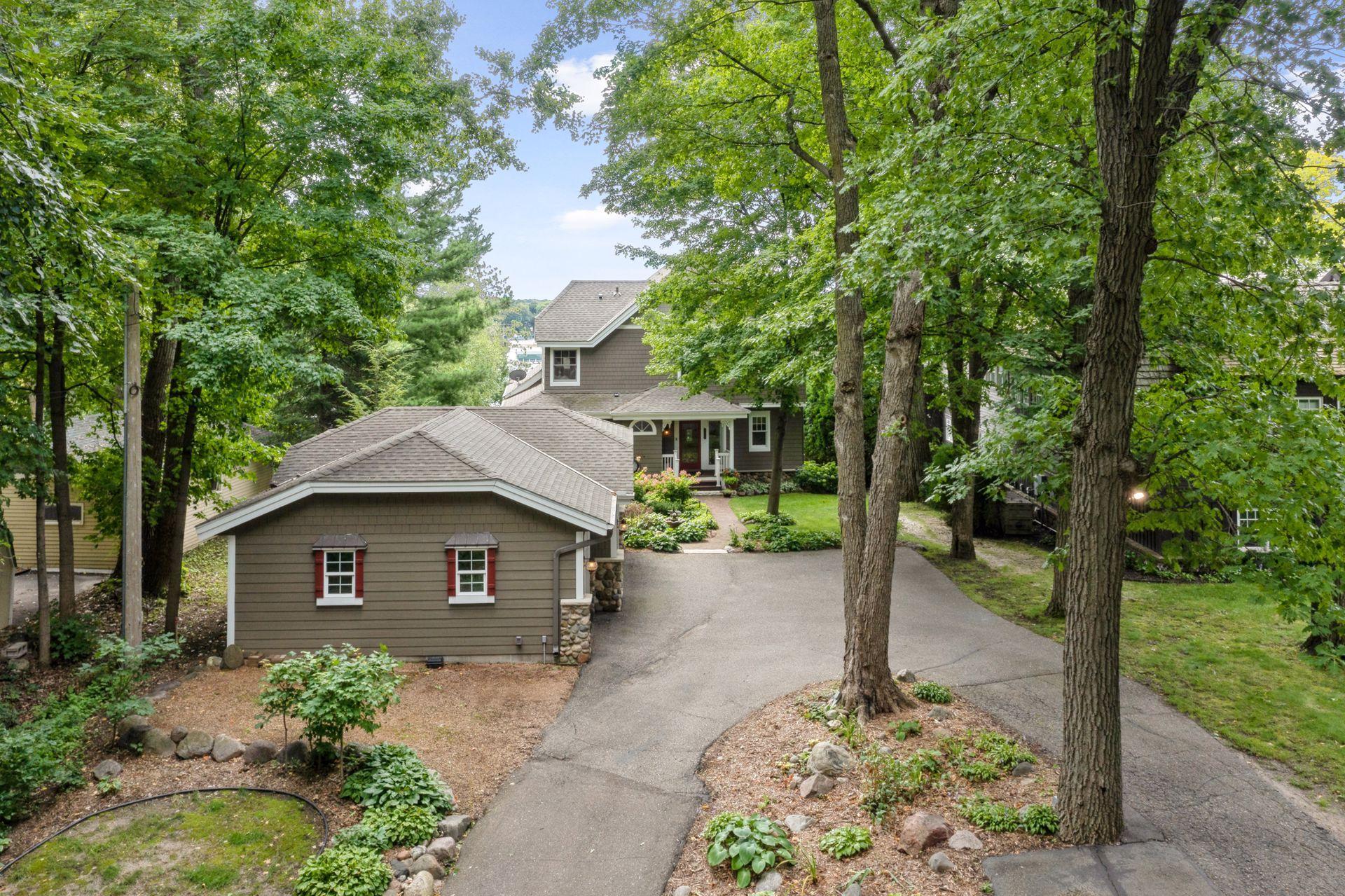 5180 Saint Albans Bay Road