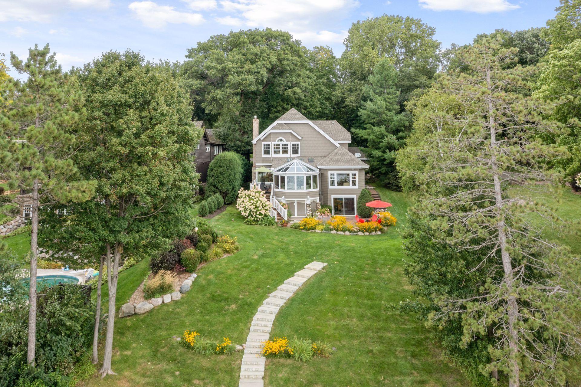 5180 Saint Albans Bay Road