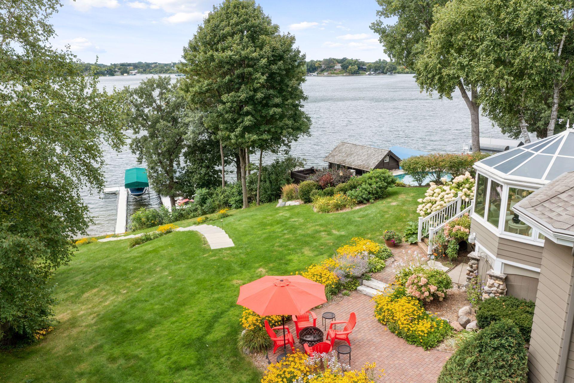 5180 Saint Albans Bay Road