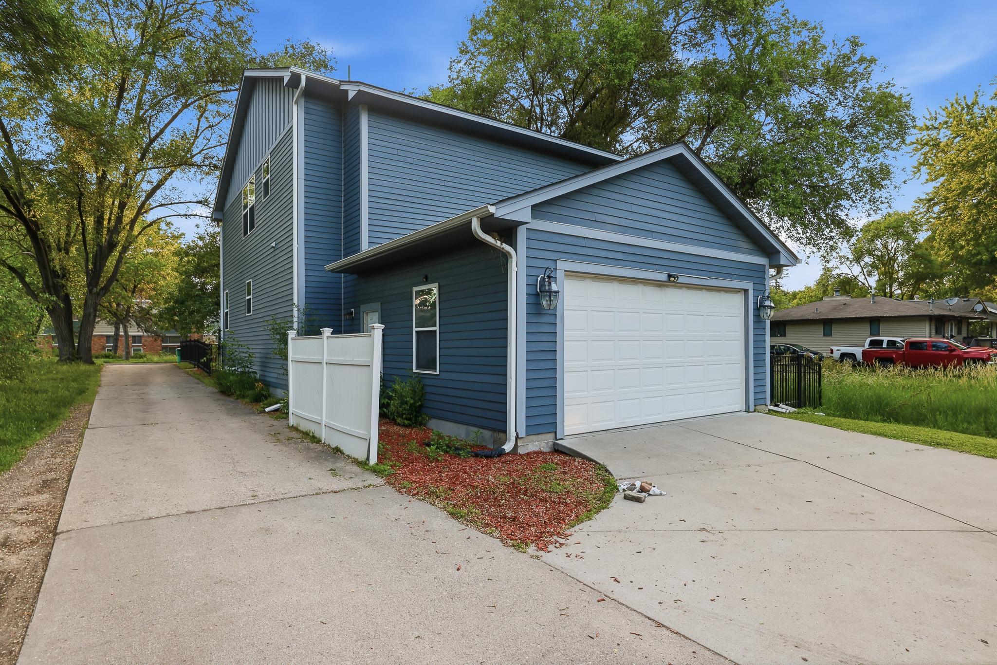 2019 Louisiana Avenue S
