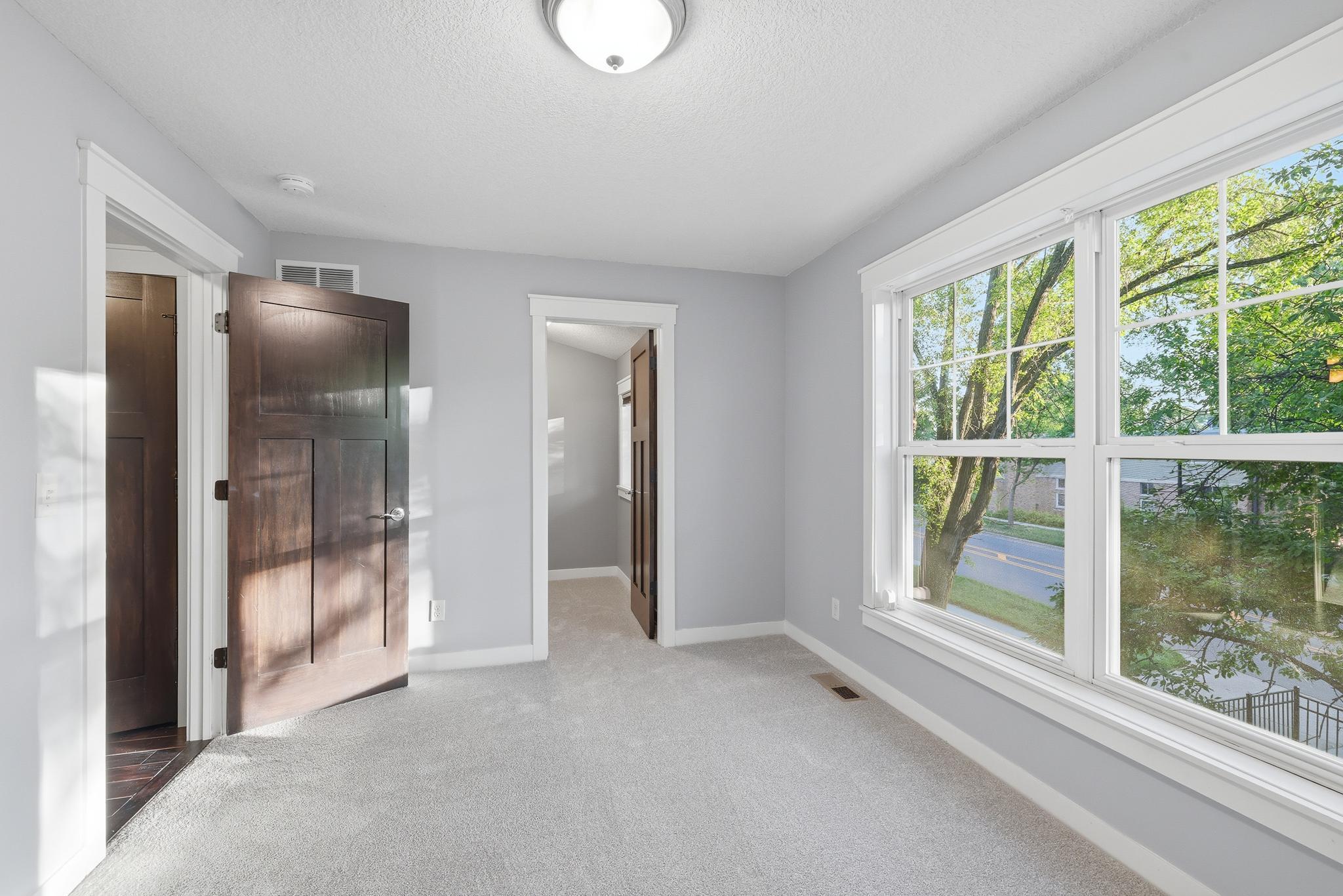 2019 Louisiana Avenue S