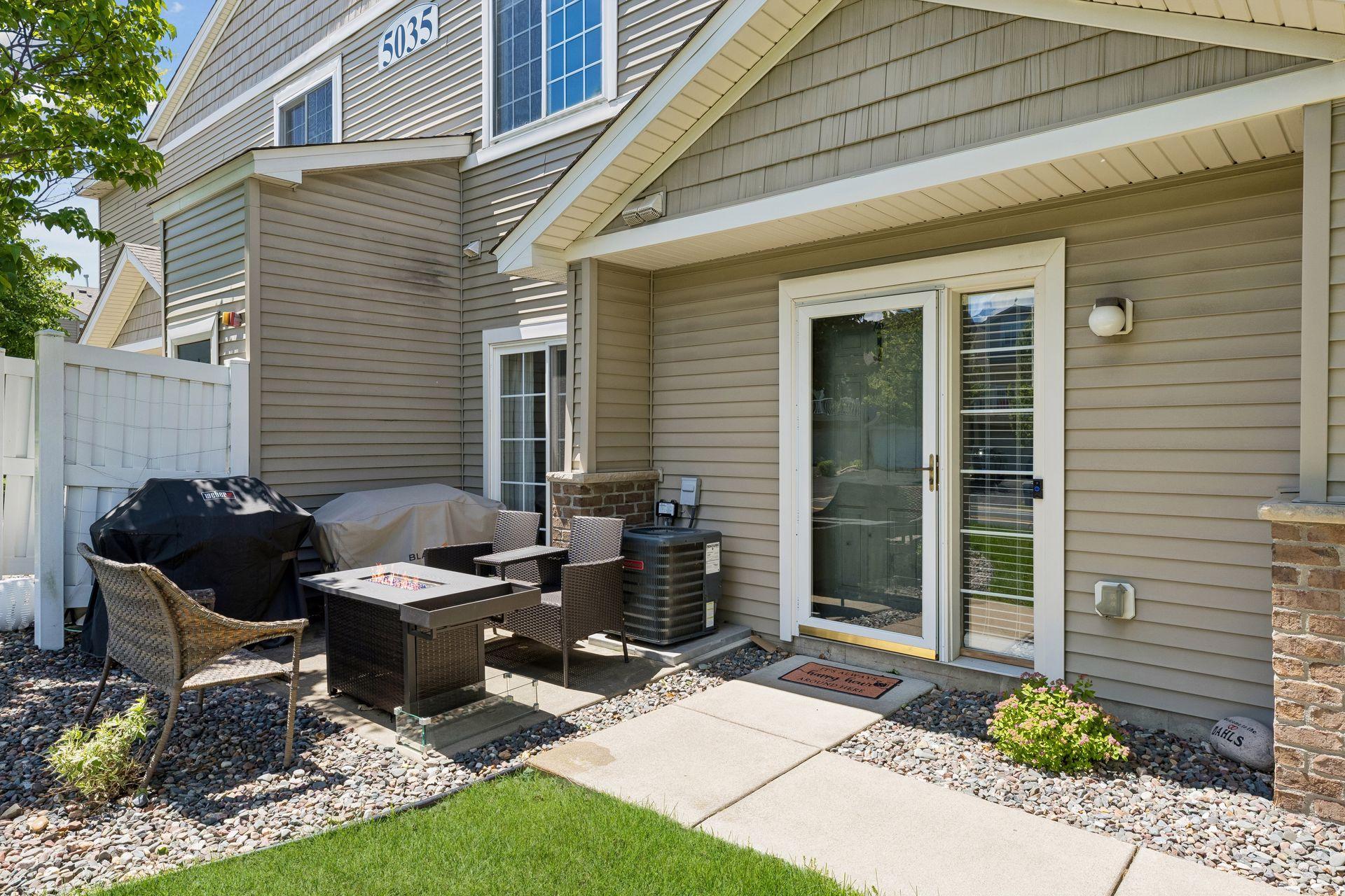 5035 Garland Lane N Unit: 5035E