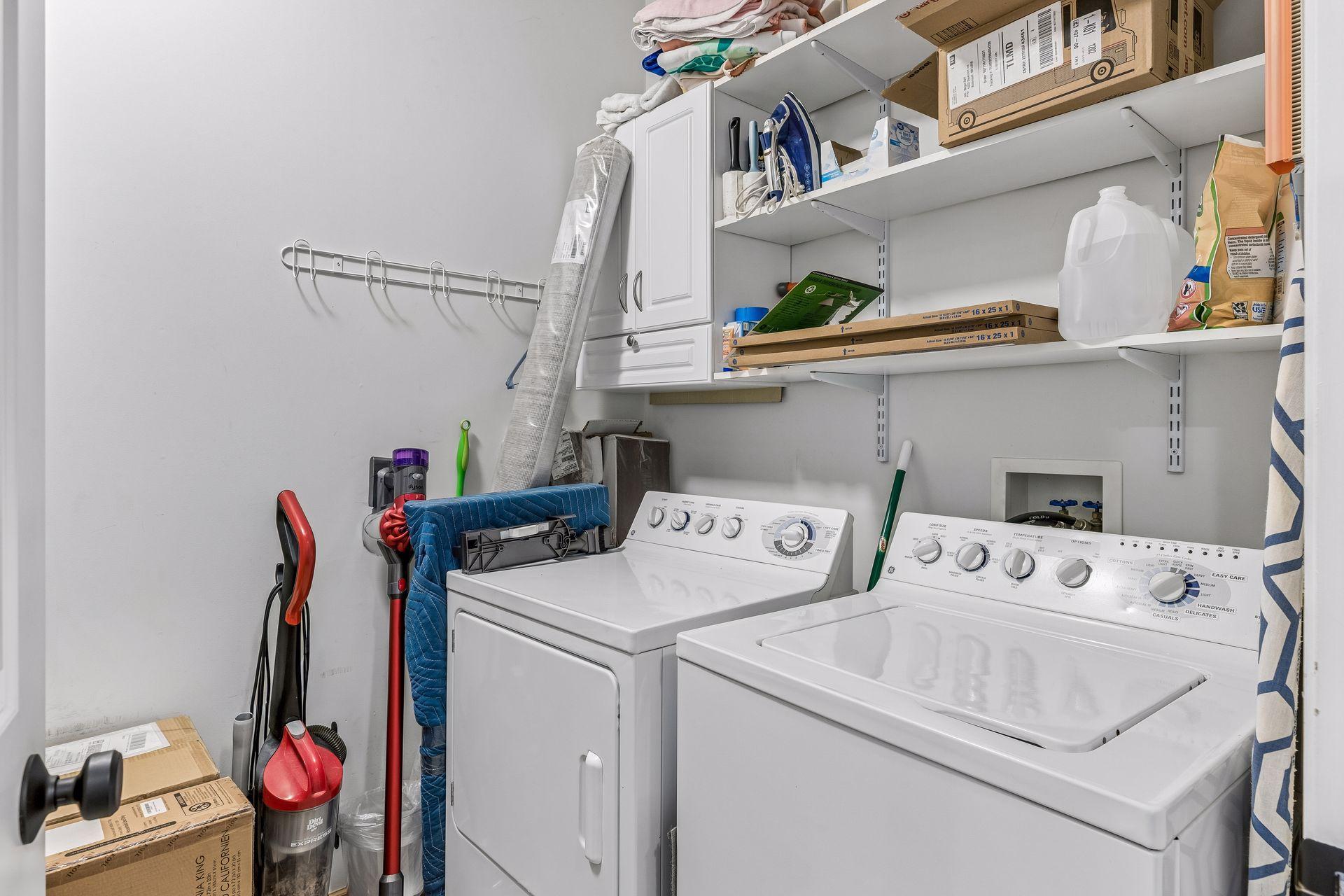 5035 Garland Lane N Unit: 5035E