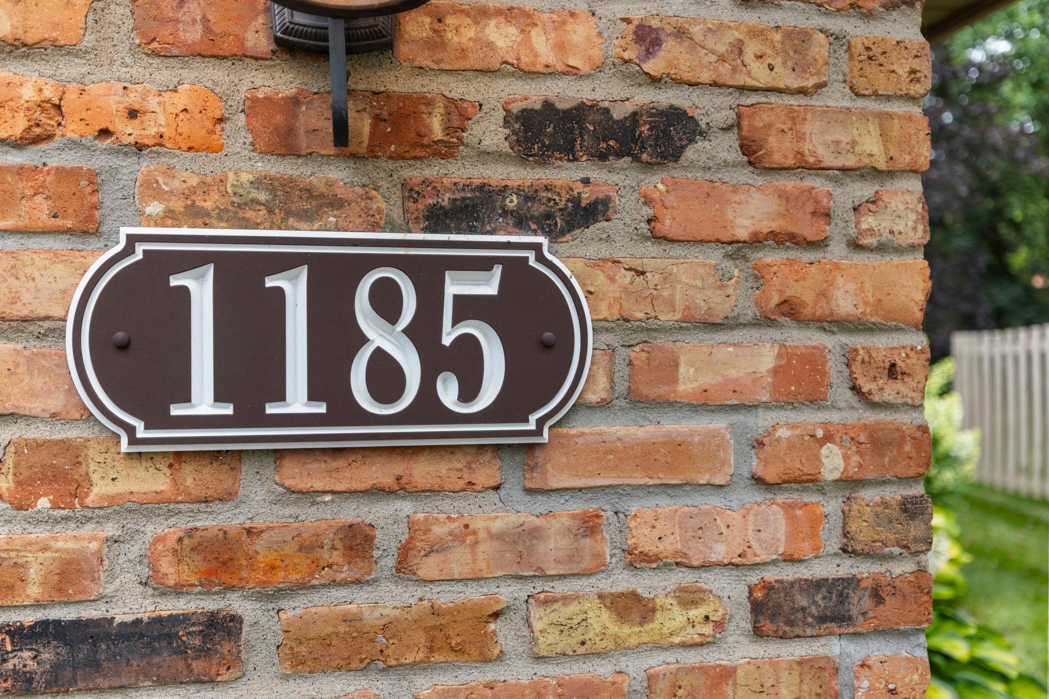 1185 weston