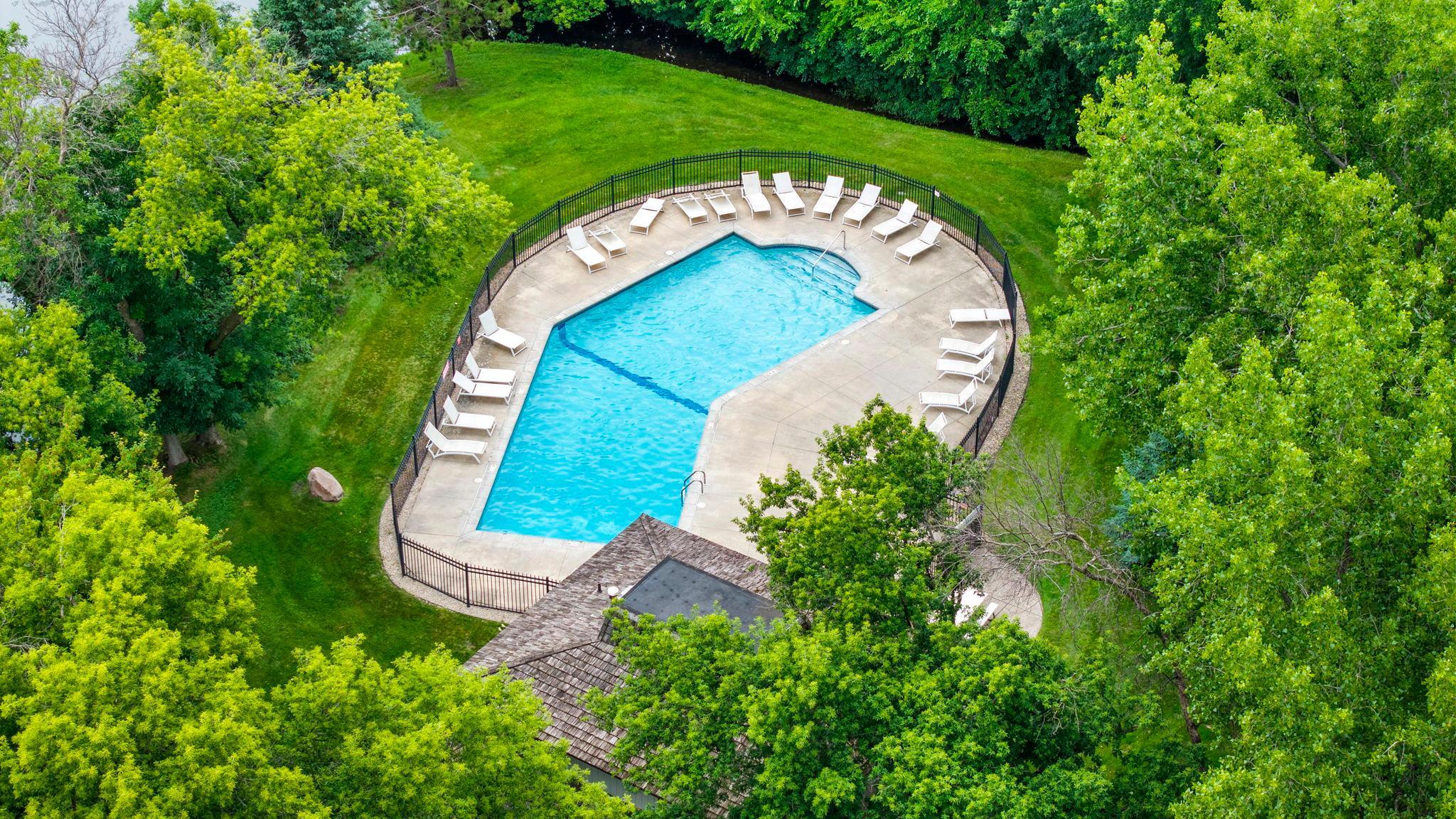 1185 weston