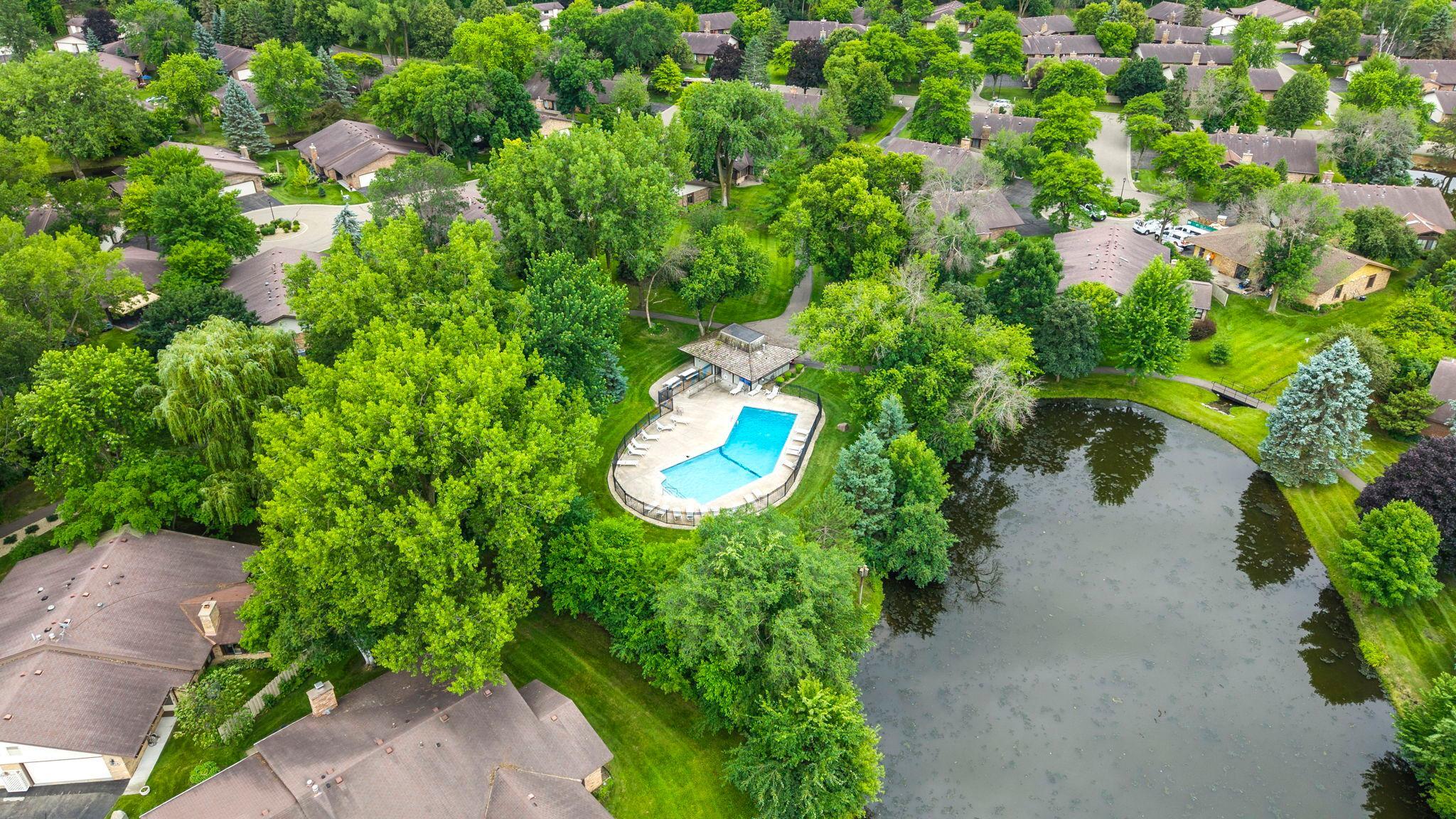 1185 weston