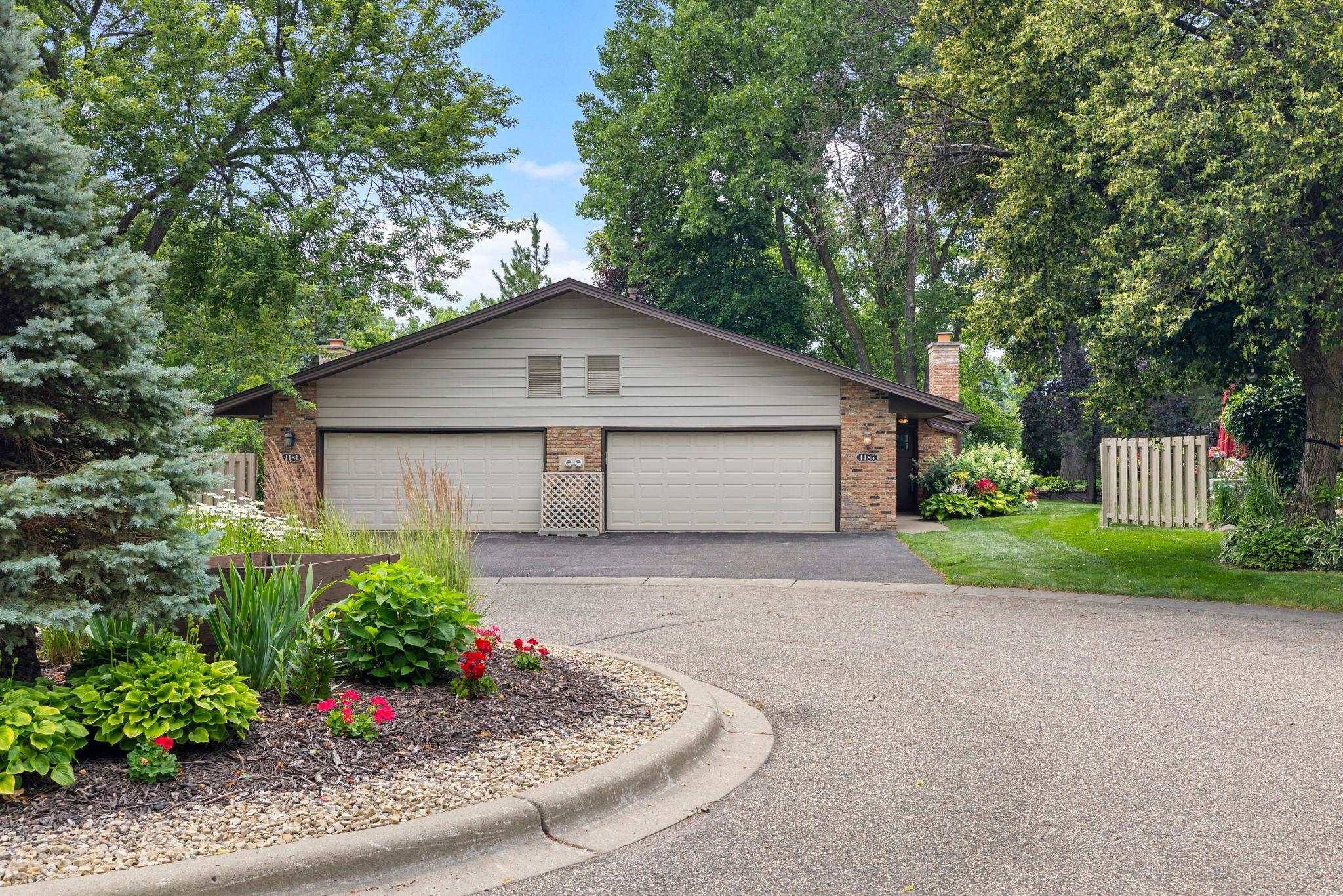 1185 weston