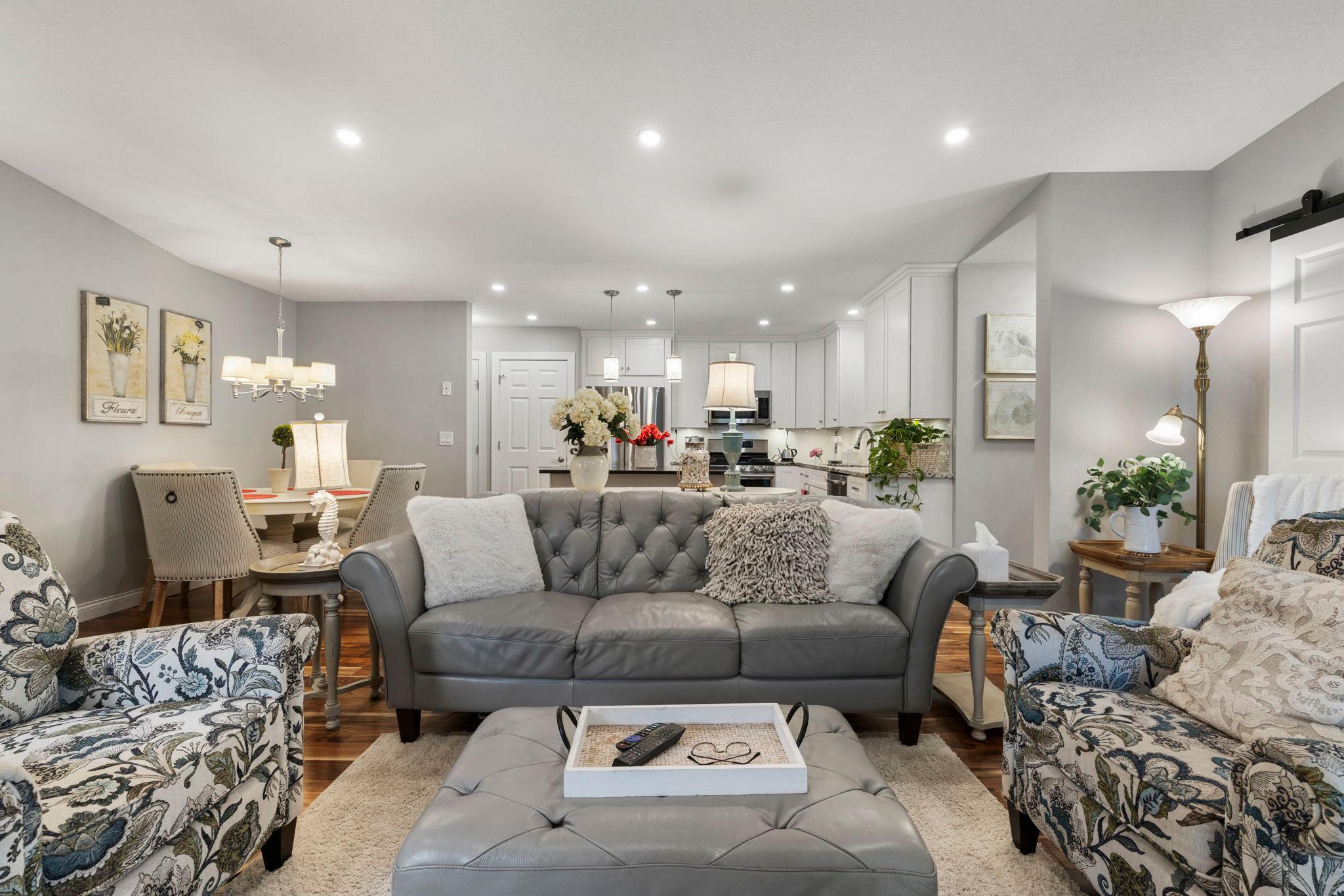 1185 weston