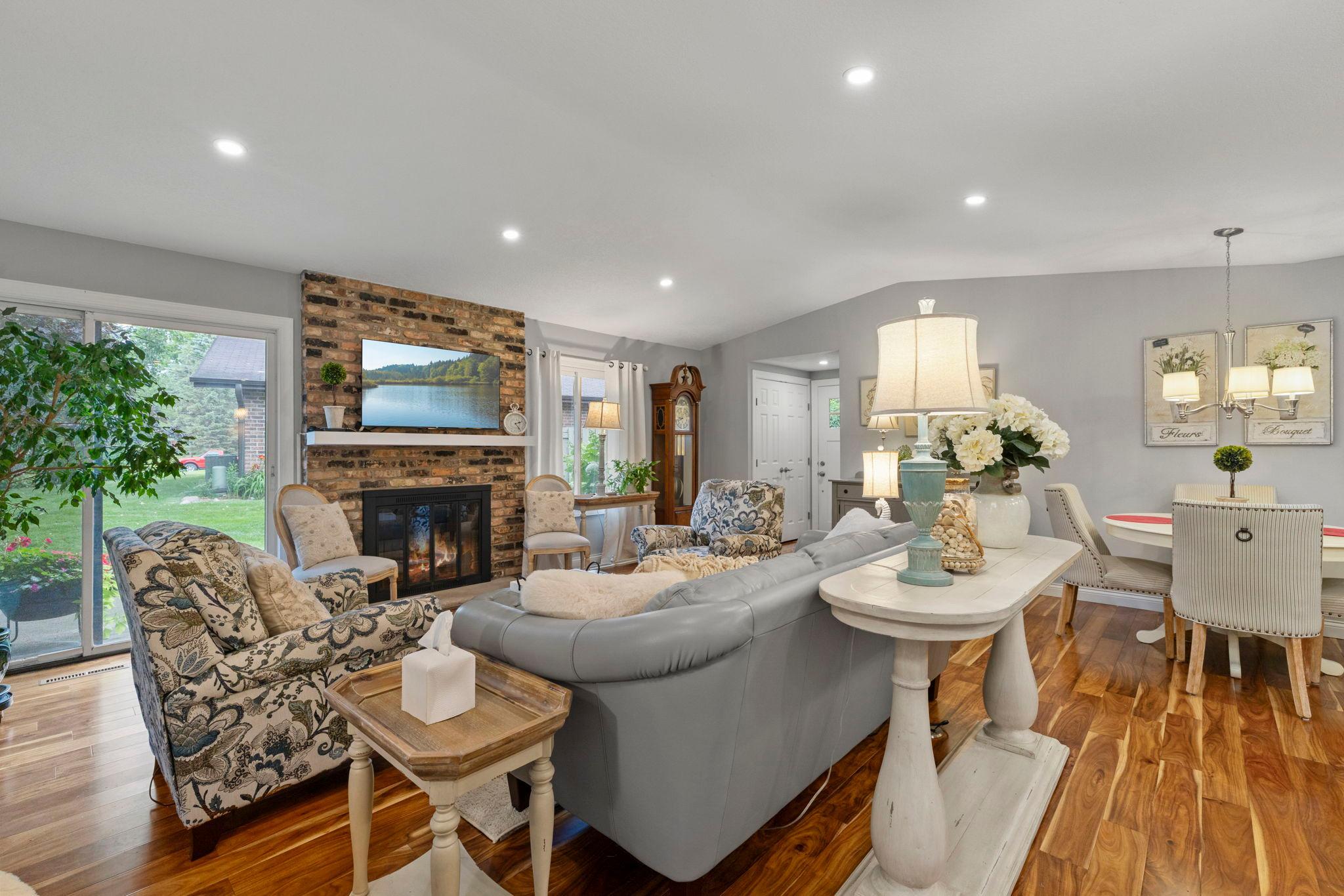 1185 weston