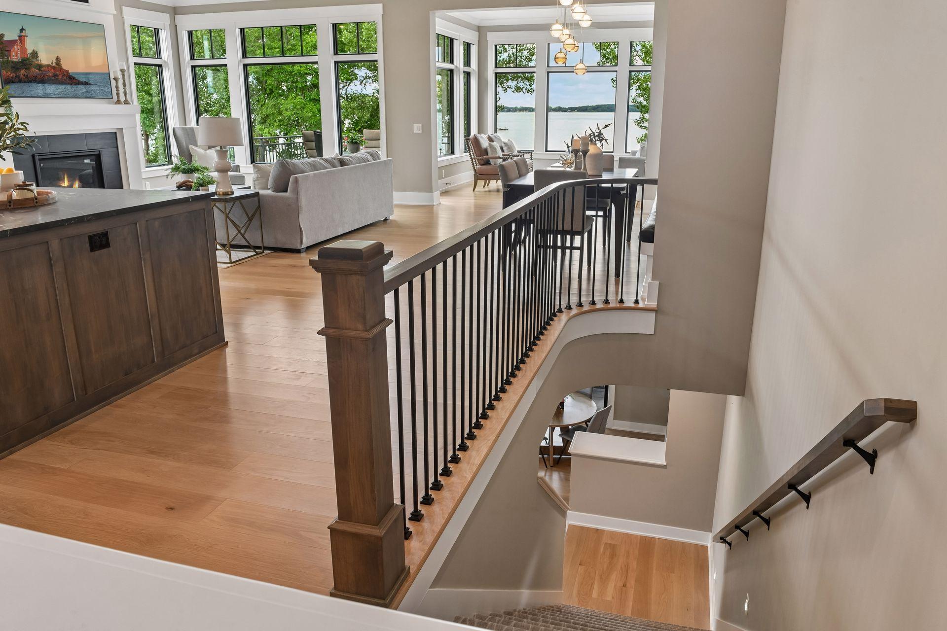 161 Lakeshore Circle