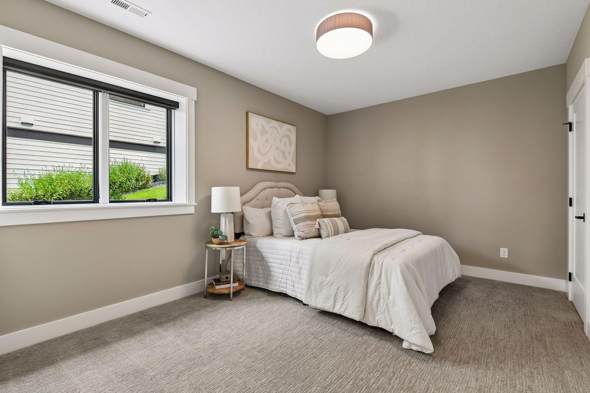 161 Lakeshore Circle