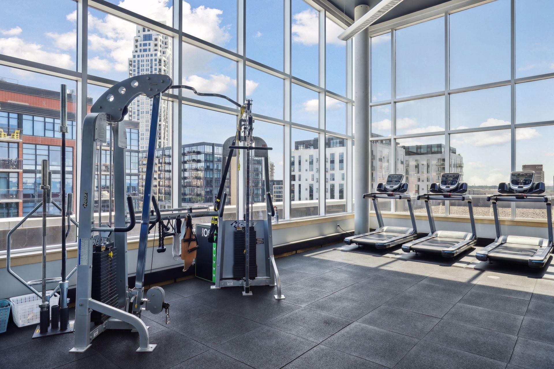 215 10th Avenue S Unit: 533