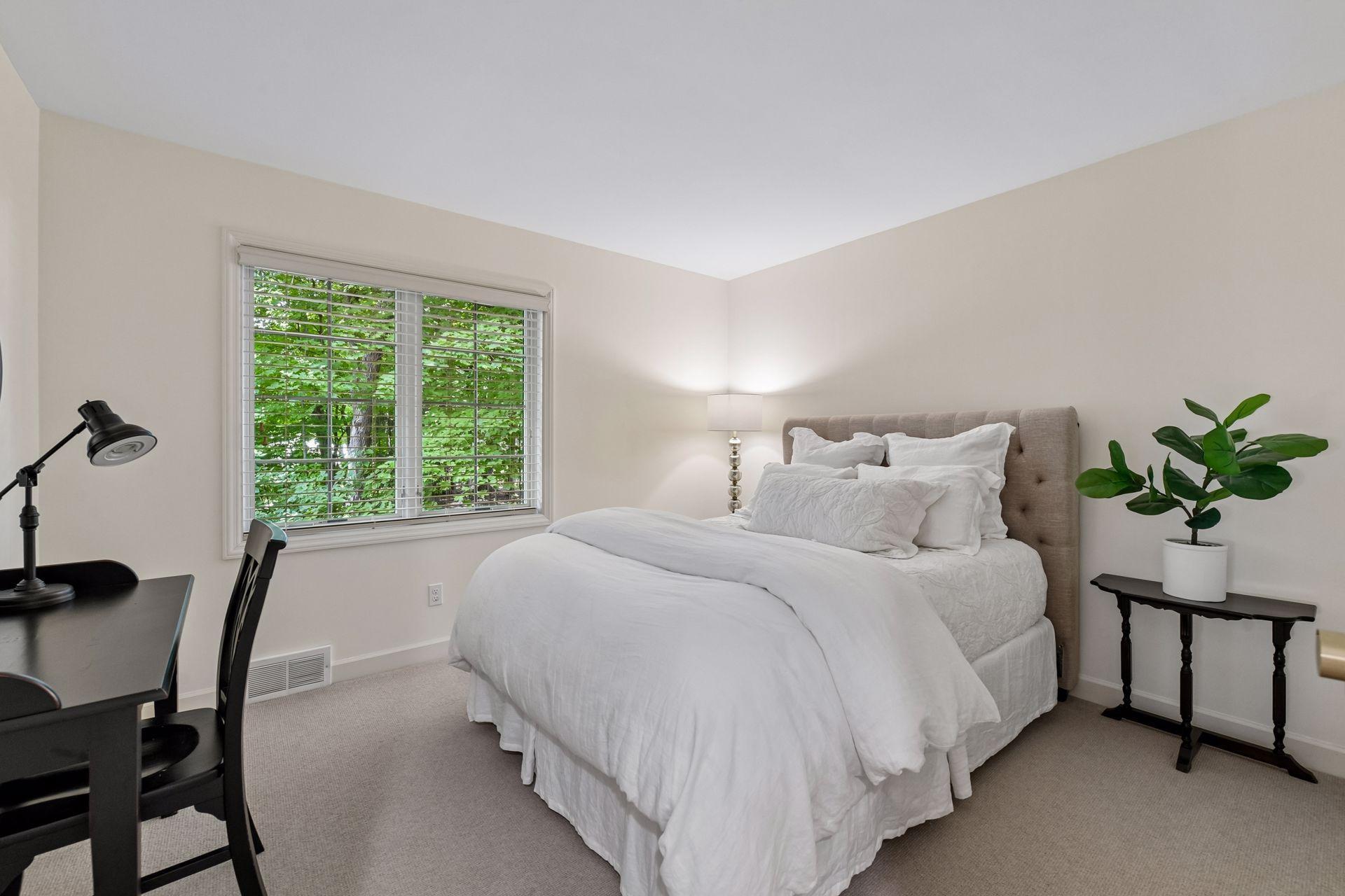 19615 Muirfield Circle
