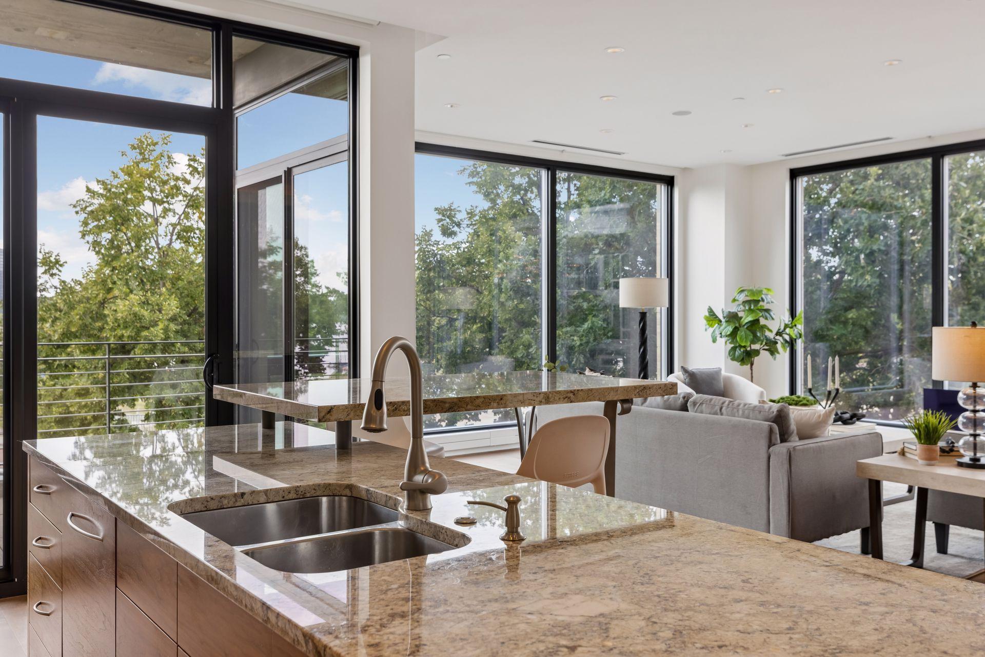 1805 W Lake Street Unit: 202
