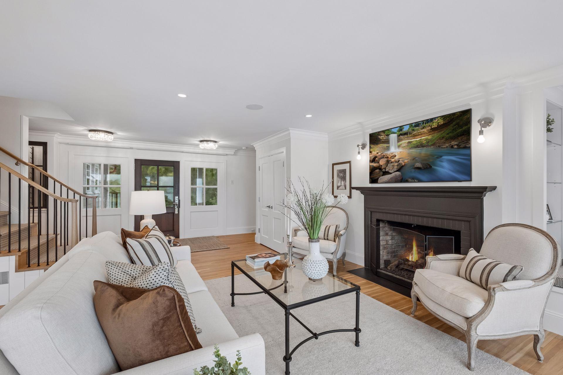 1397 Orono Lane
