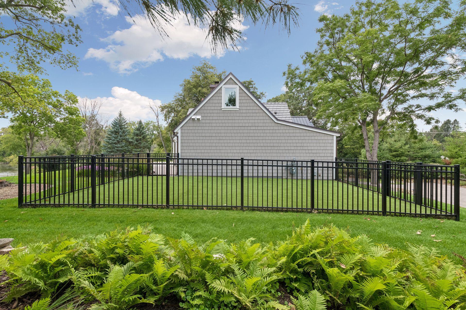 1397 Orono Lane