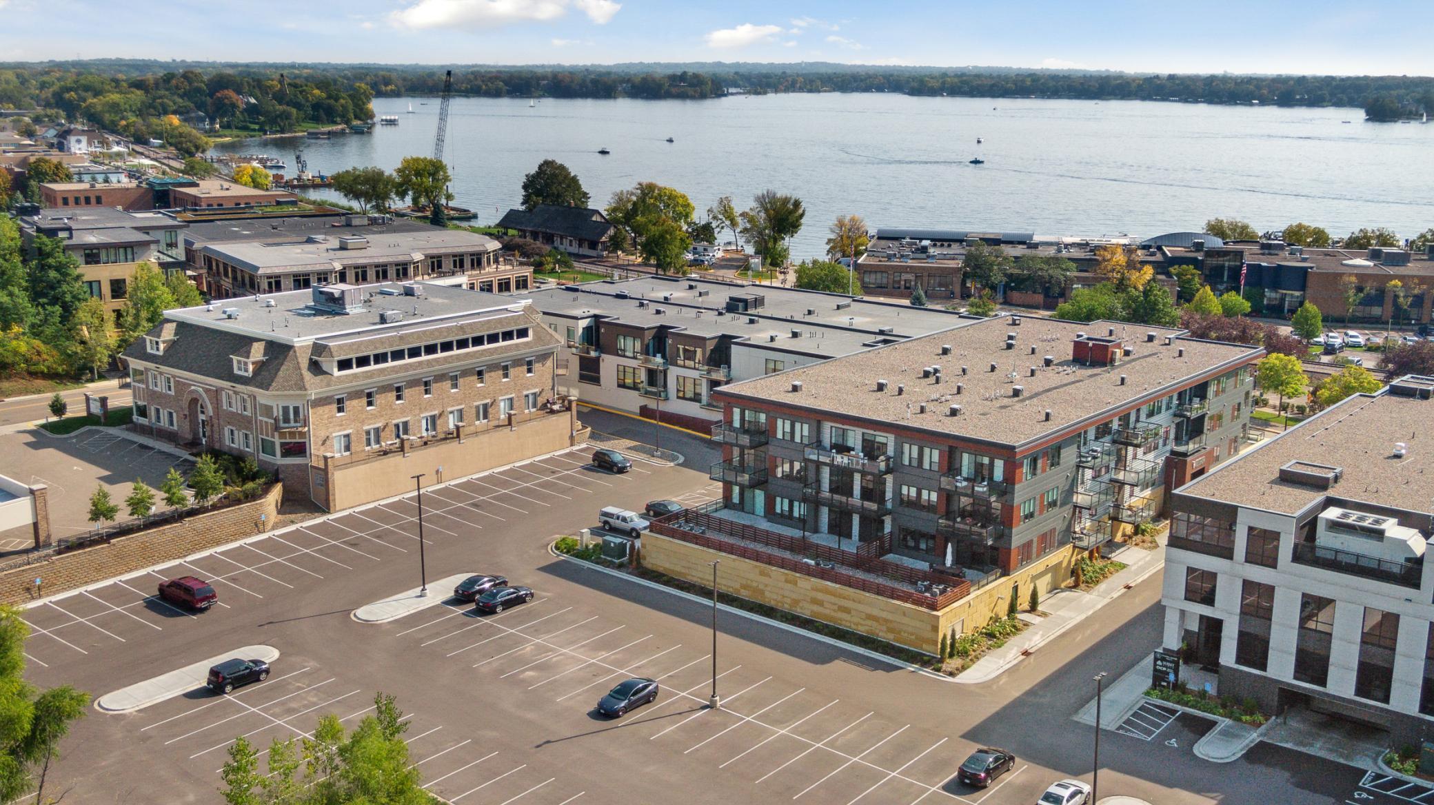 253 Lake Street E Unit: 405