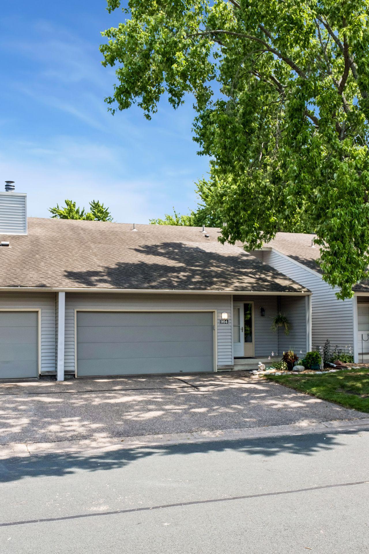 954 Carmel Court