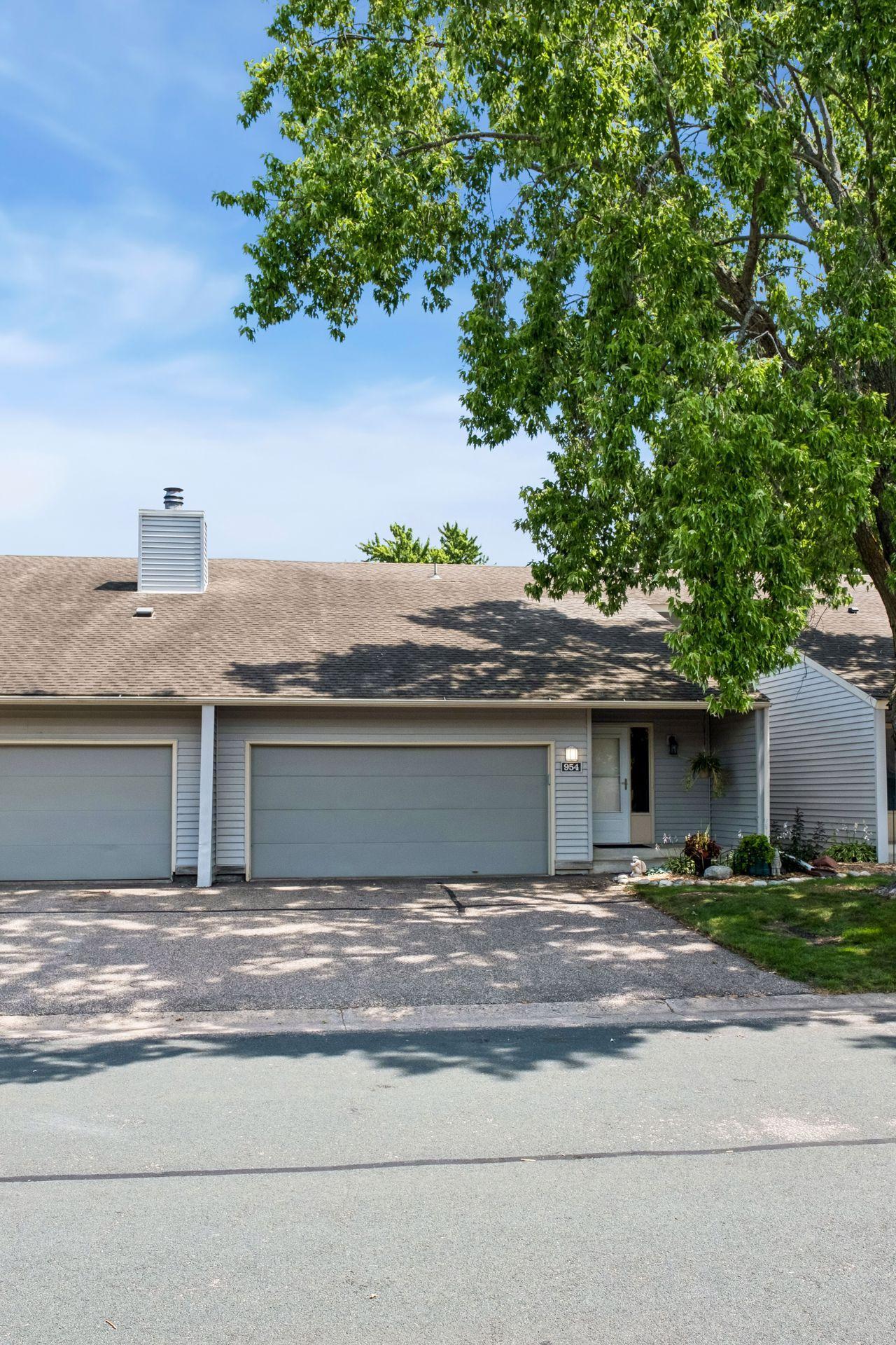 954 Carmel Court