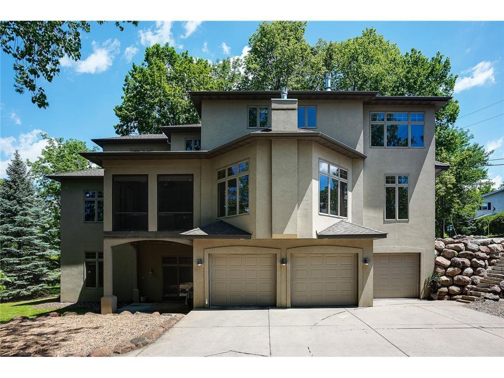 21892 Byron Circle