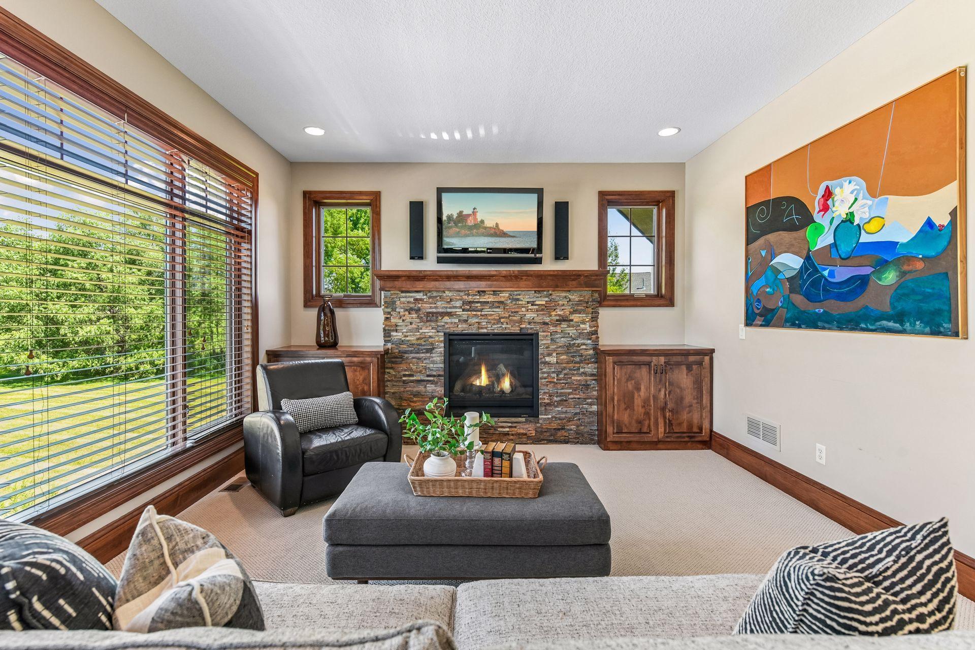 225 Calamus Circle