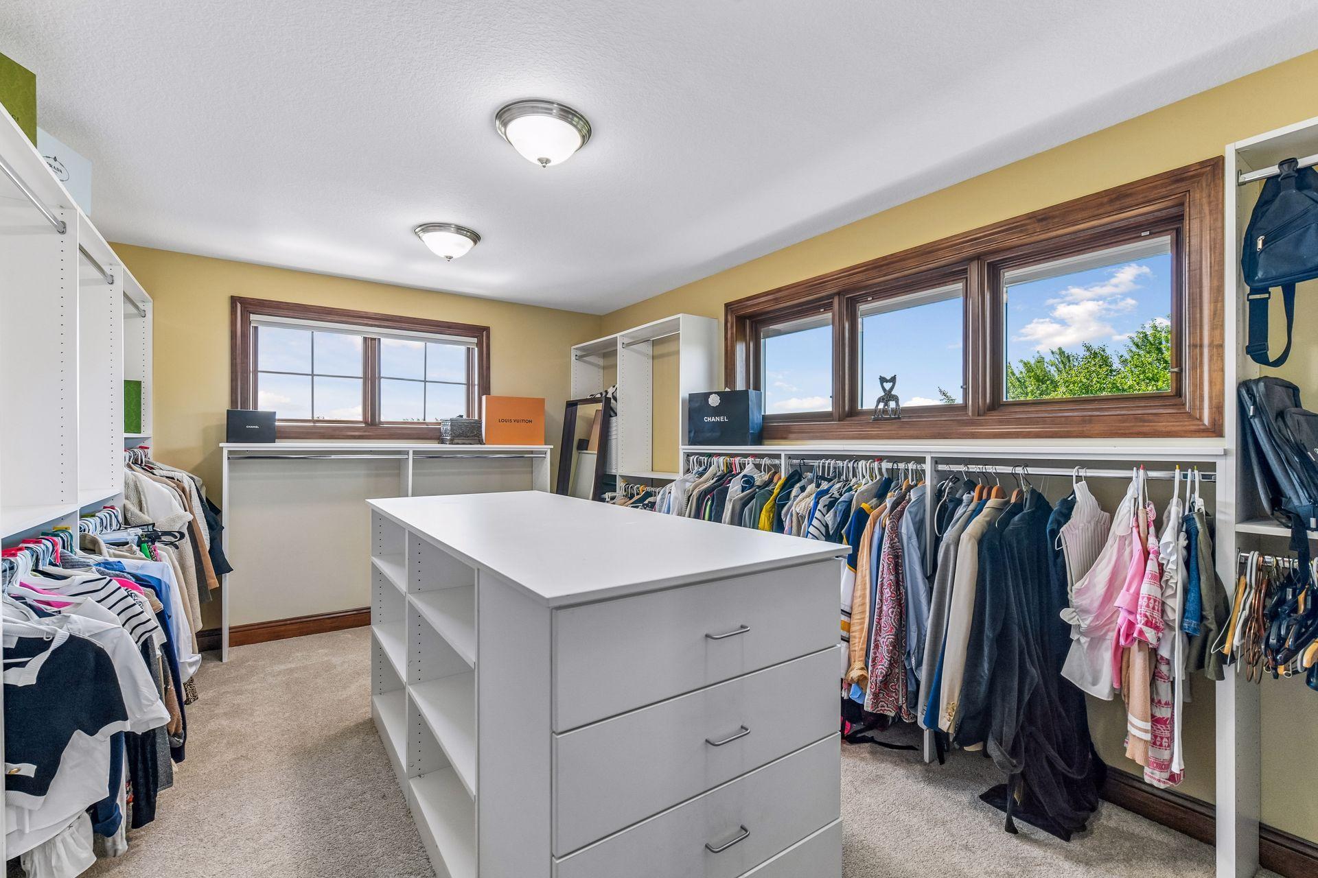 225 Calamus Circle