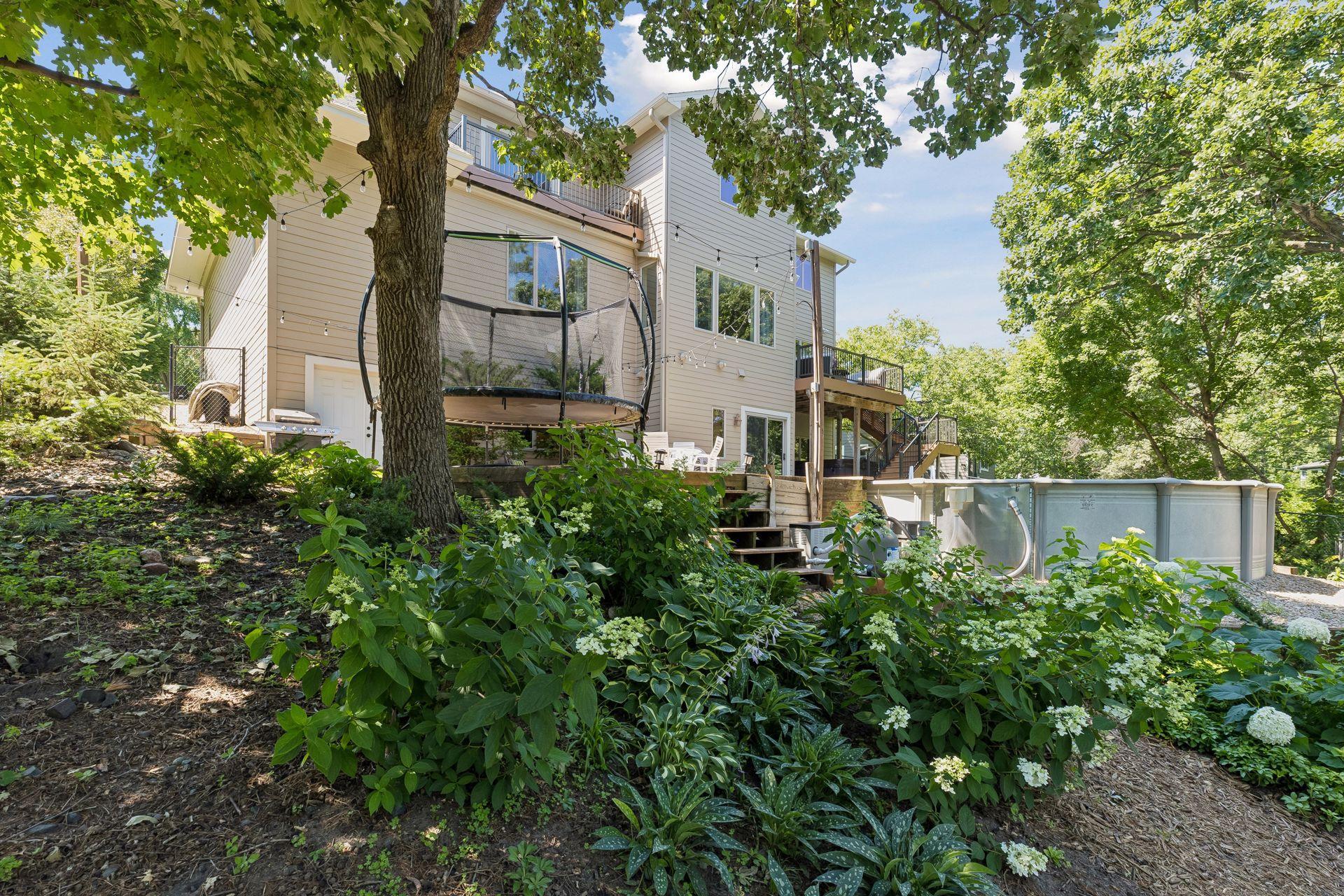 4901 Birchwood Lane