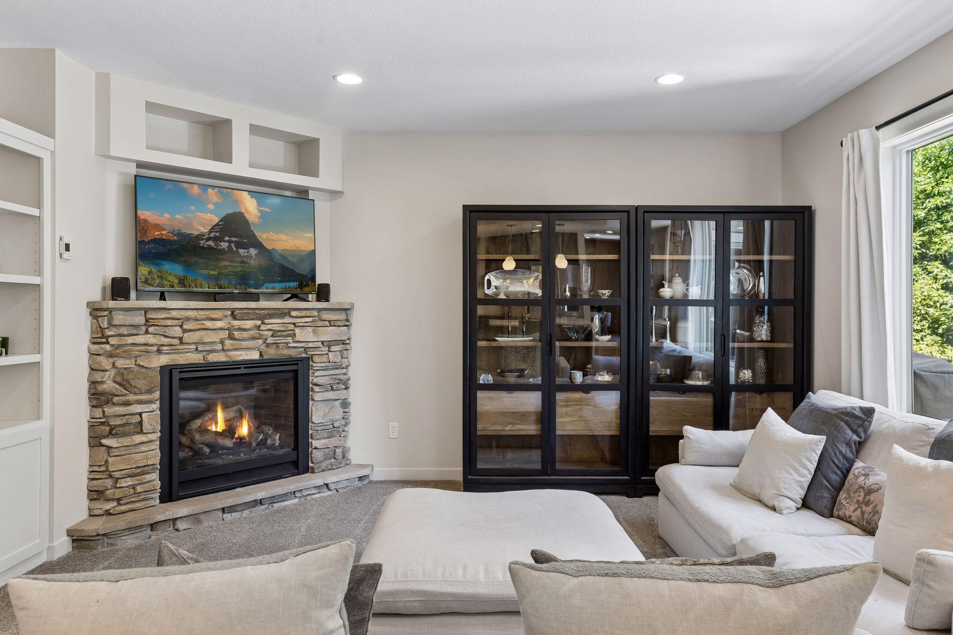 4901 Birchwood Lane
