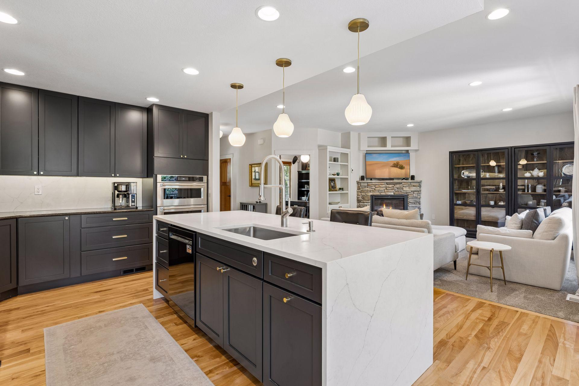 4901 Birchwood Lane