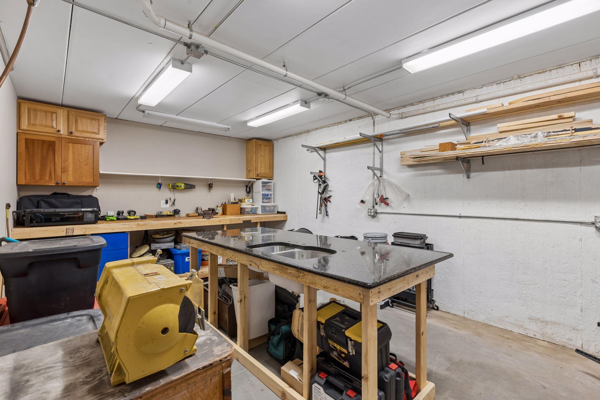 4901 Birchwood Lane