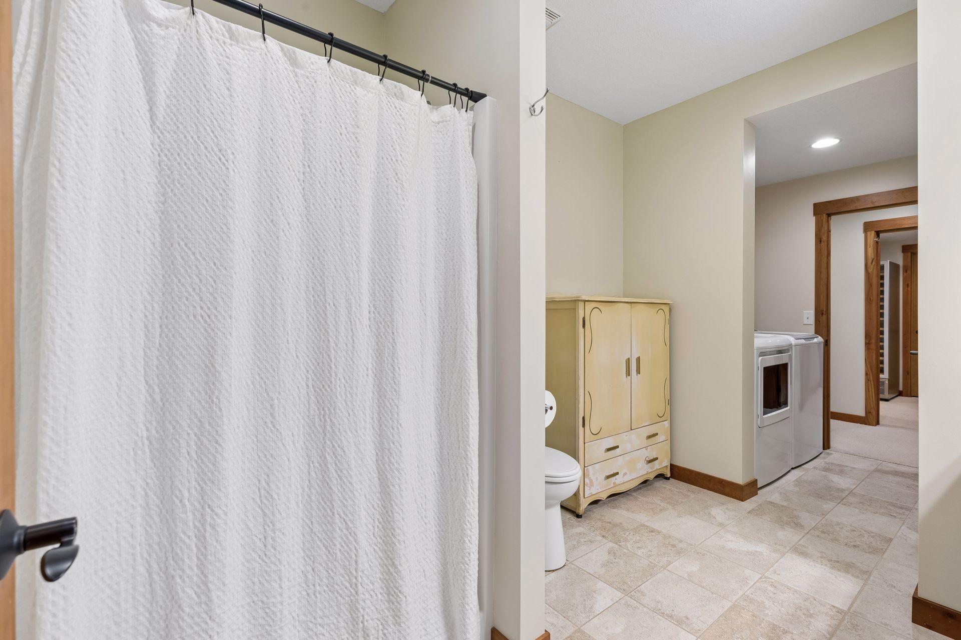 4901 Birchwood Lane