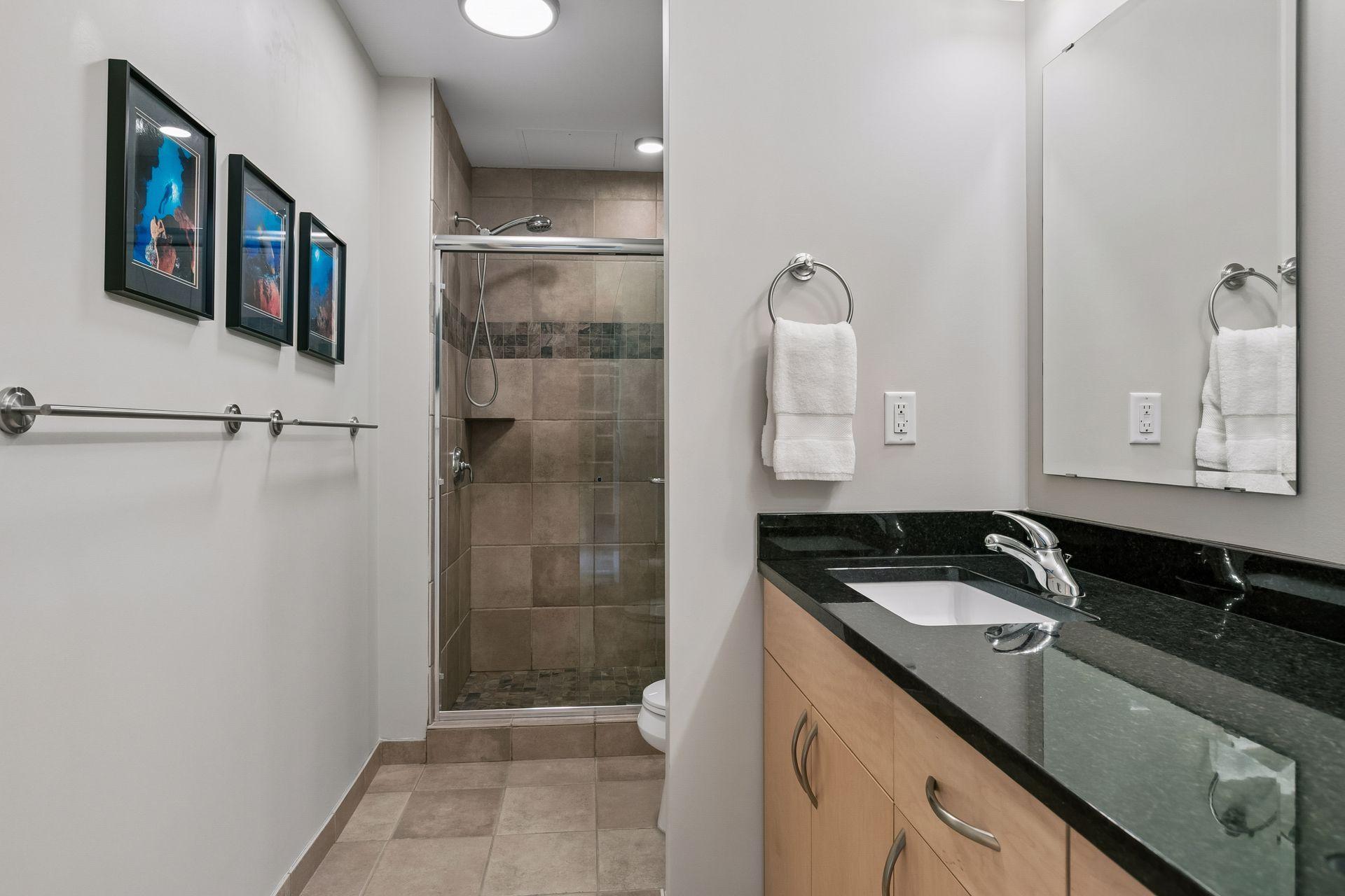 215 10th Avenue S Unit: 637