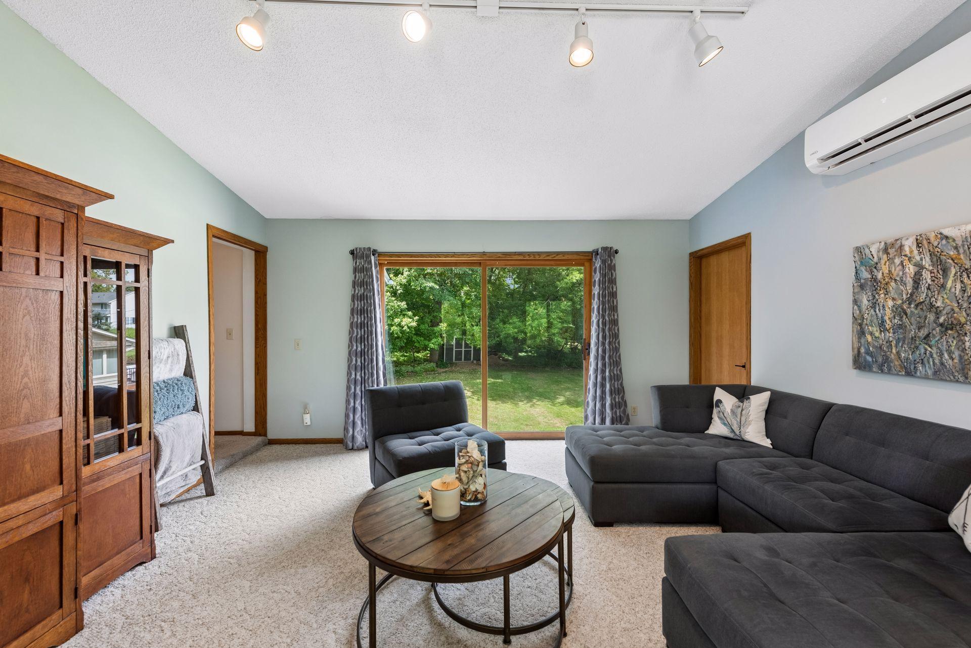 4430 Shady Lane