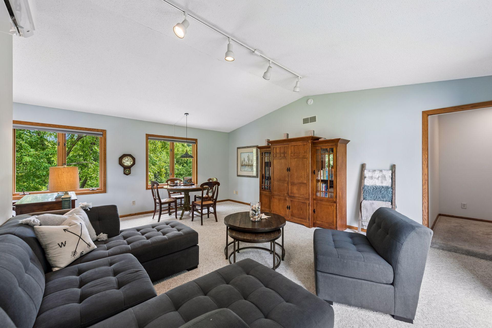 4430 Shady Lane