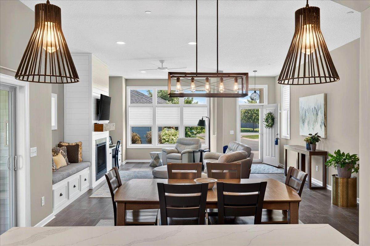 1121 Willowbrook Circle