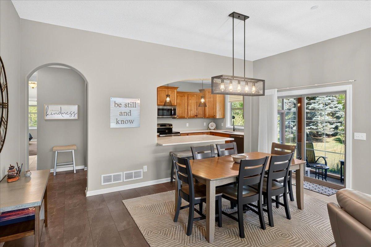 1121 Willowbrook Circle