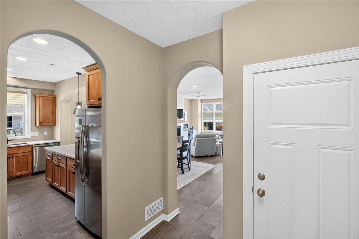 1121 Willowbrook Circle